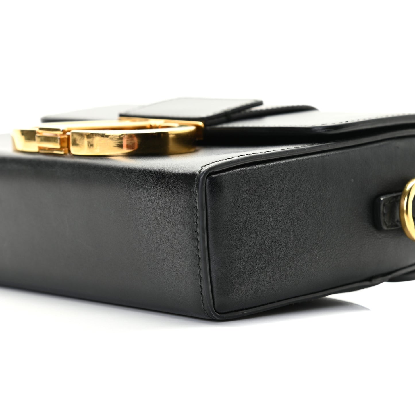 Box Calfskin 30 Montaigne Box Bag Black