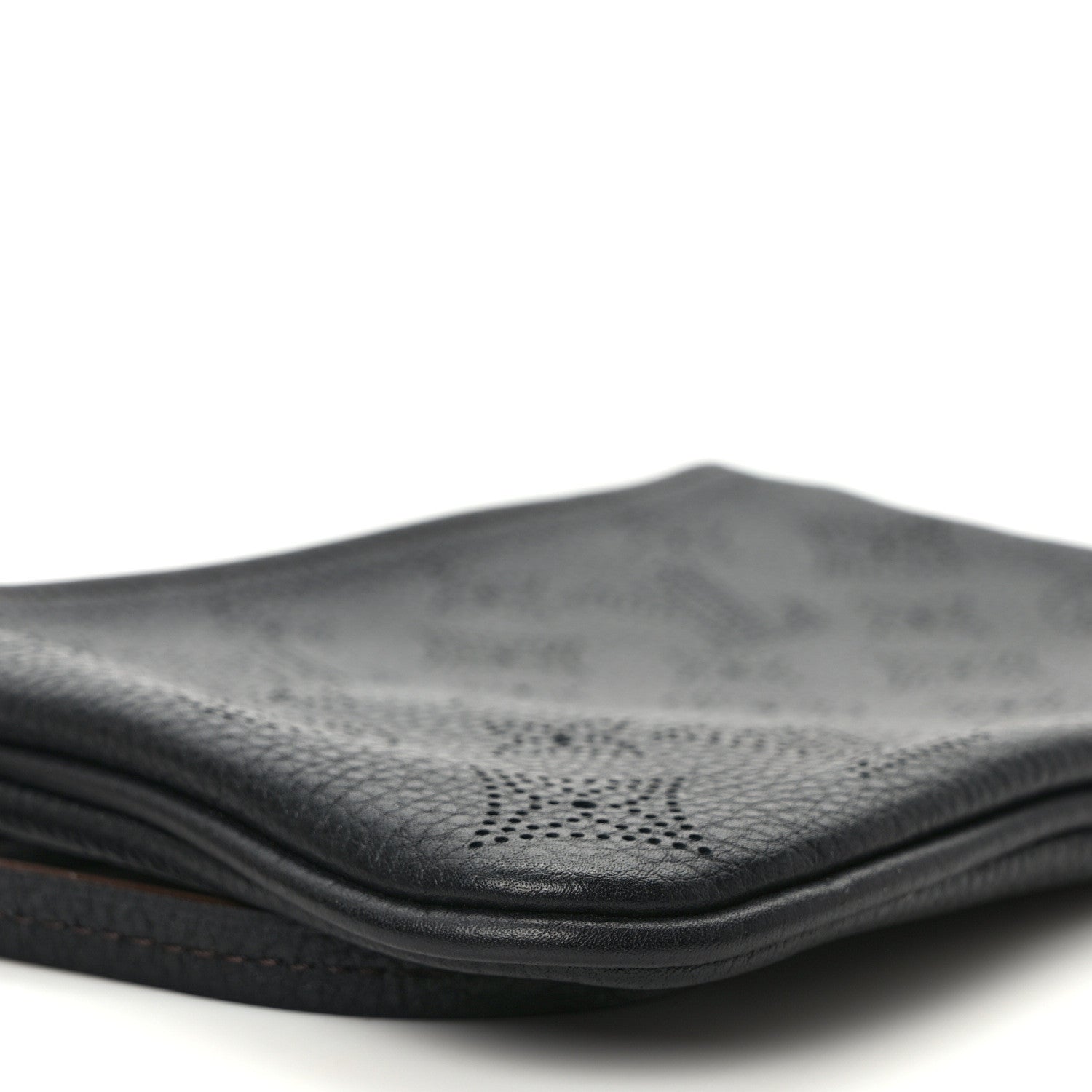 Louis Vuitton Mahina Selene Pochette PM Black 7 of 8
