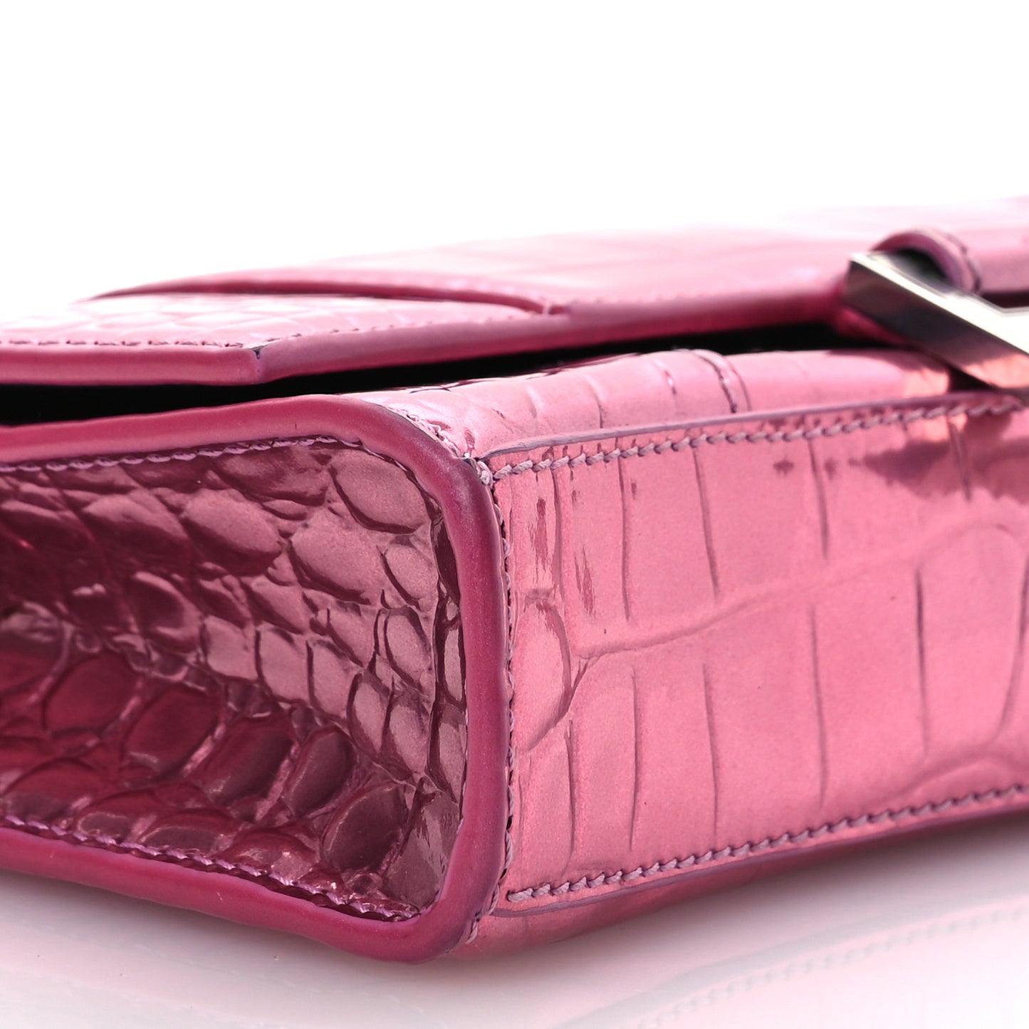 Metallic Shiny Calfskin Crocodile Embossed Hourglass Chain Bag Pink