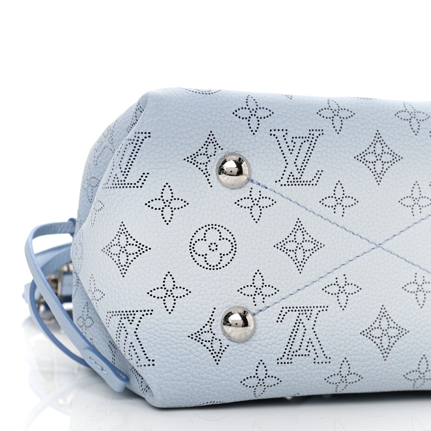 Louis Vuitton Mahina Bella Bleu Nuage 8 of 9