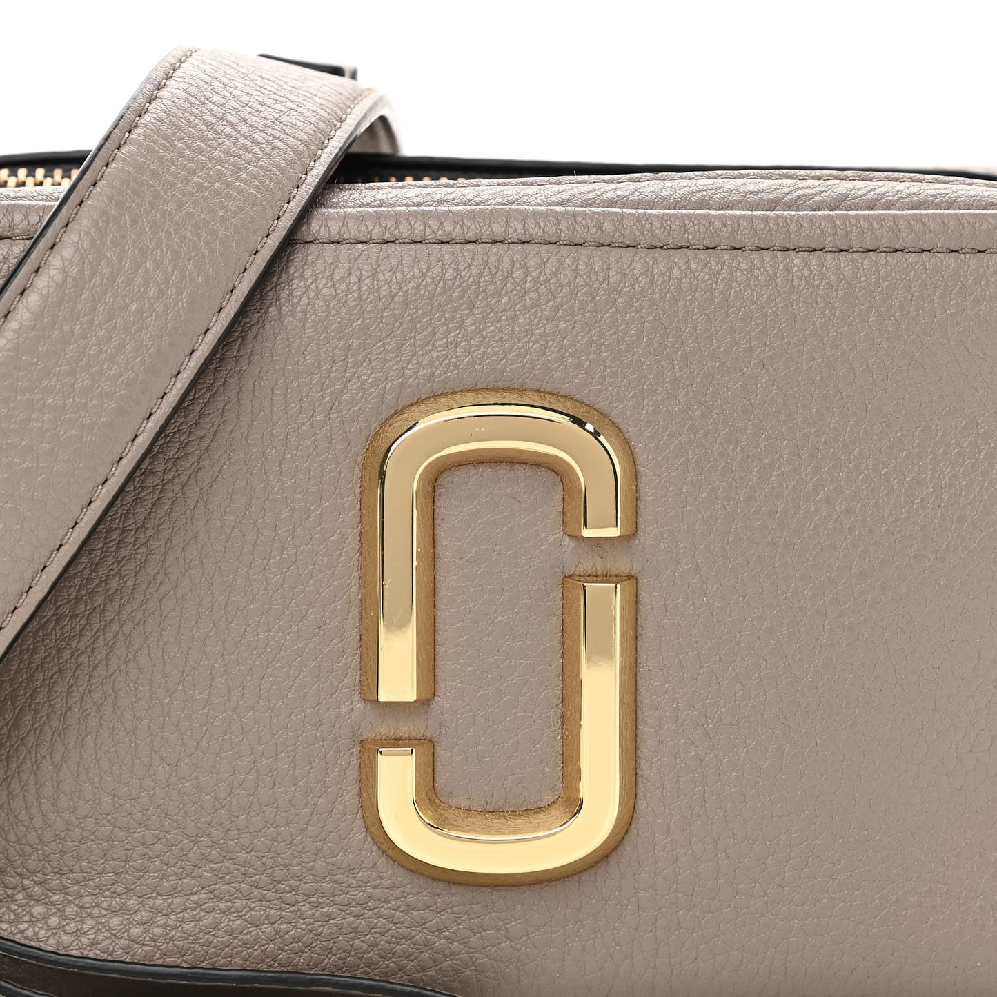 Supple Natural Grain Calfskin The Softshot 21 Bag Multicolor