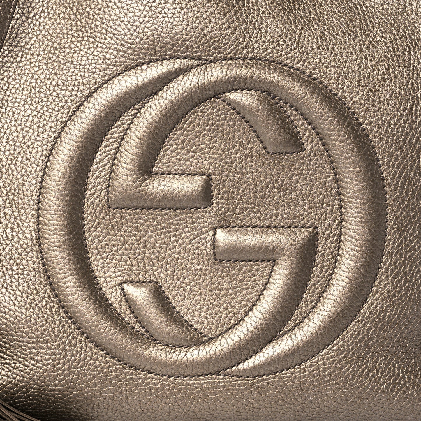 Metallic Pebbled Calfskin Medium Soho Chain Shoulder Bag Golden Beige
