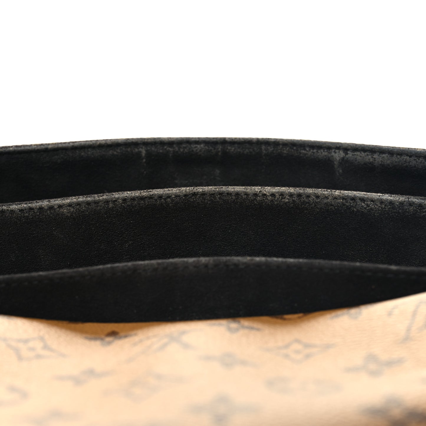 Reverse Monogram Pochette Metis