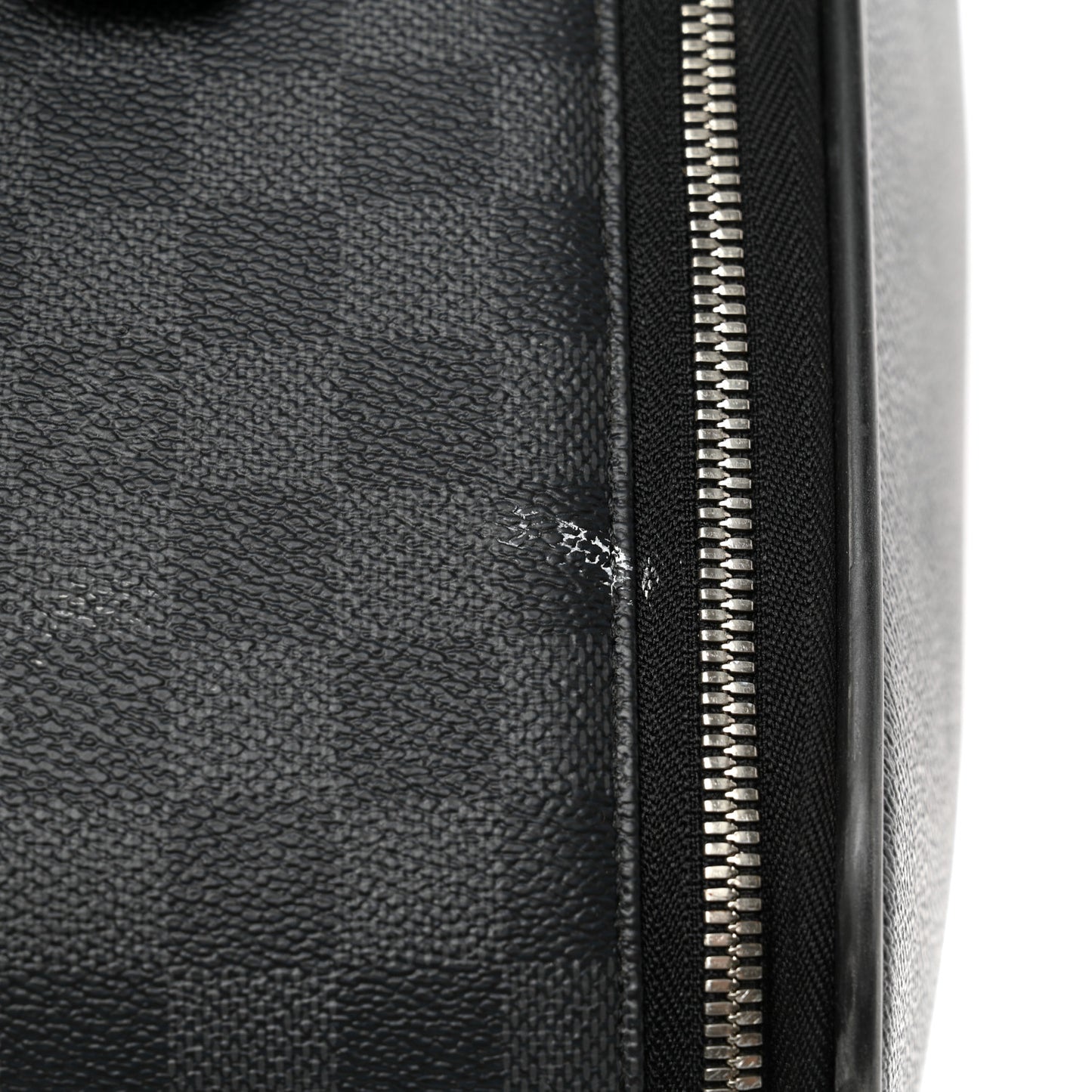 Damier Graphite Pegase Light 55