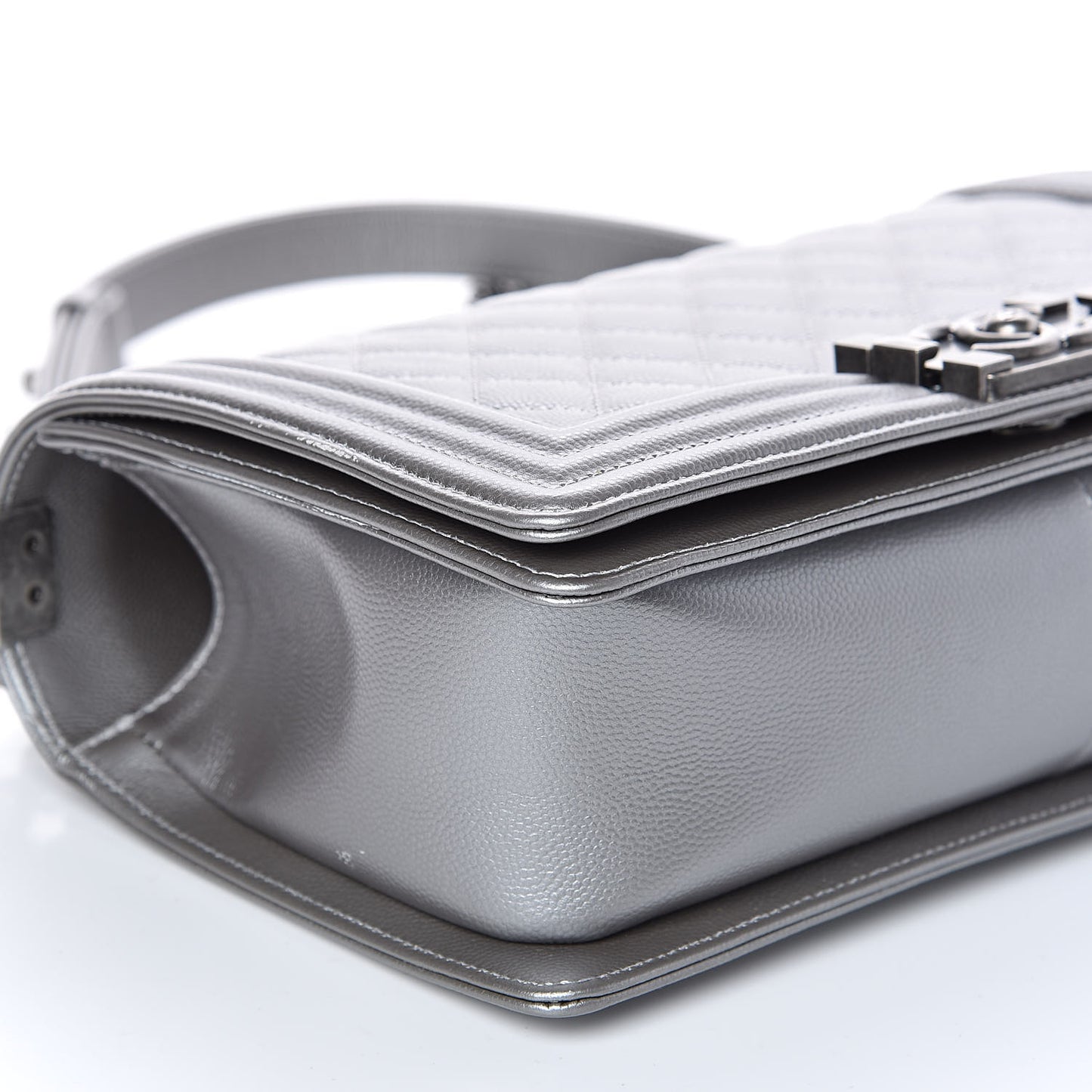 Metallic Caviar Quilted Medium Boy Flap Silver