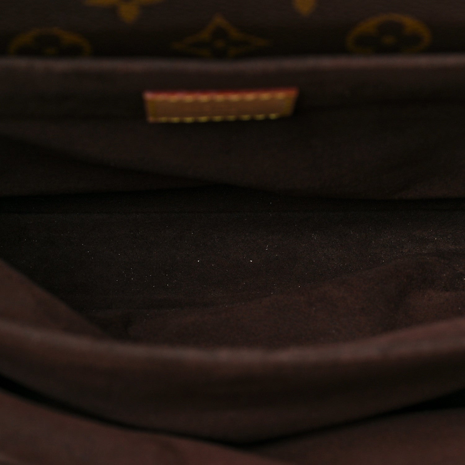 Louis Vuitton Monogram Pochette Metis 5 of 7