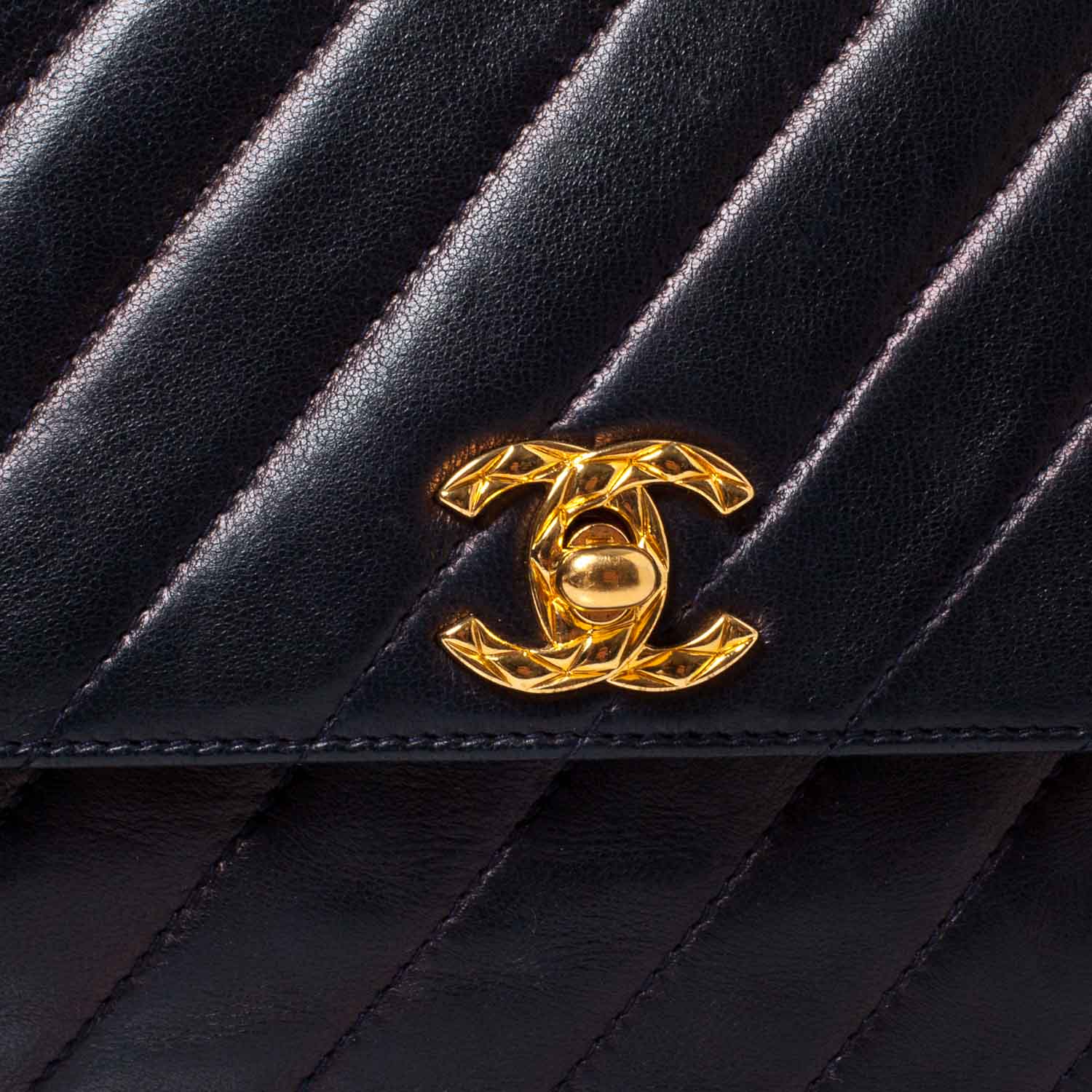 Chanel Lambskin Tassel Camera Case Navy 5 of 11