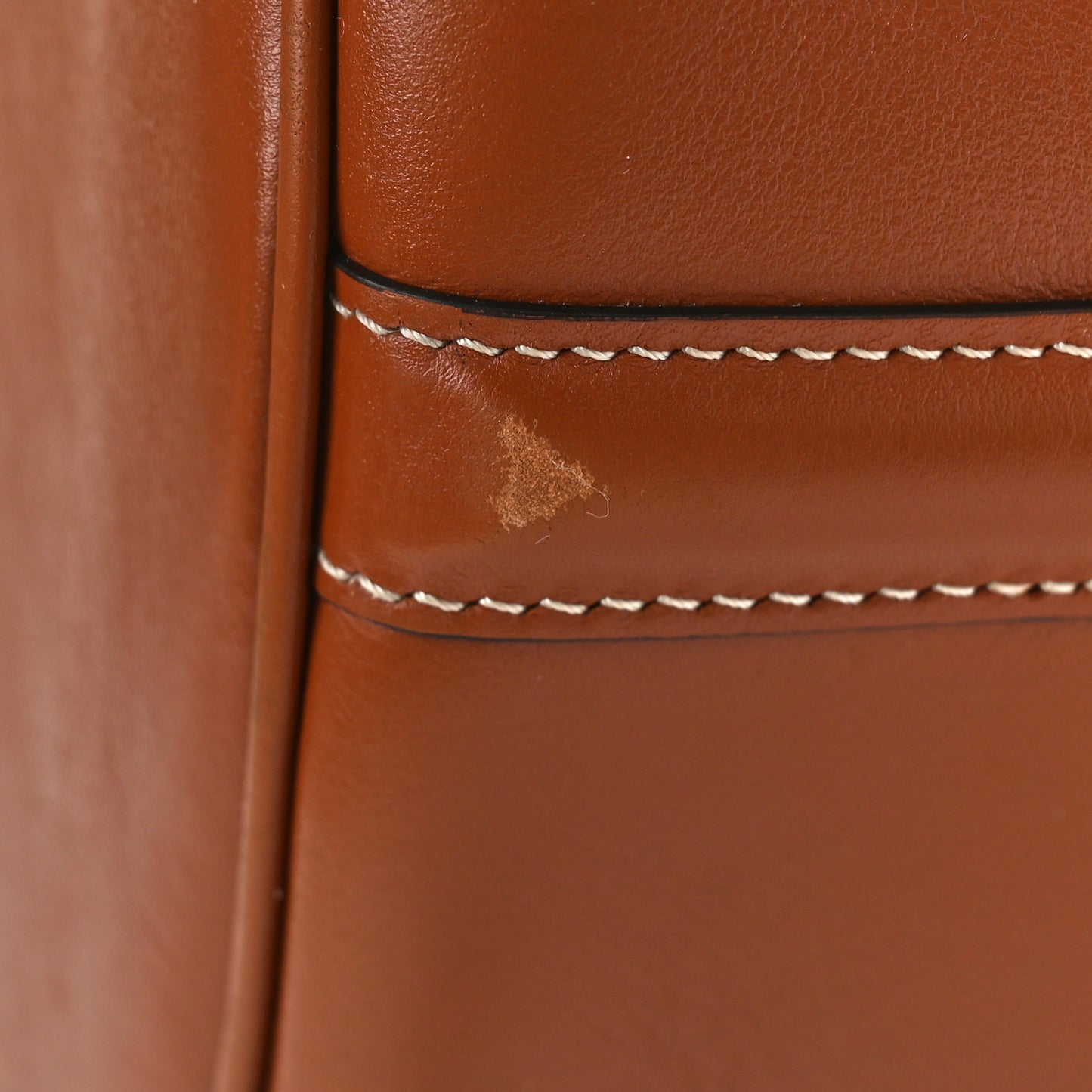 Smooth Calfskin Bucket 16 Bag Tan