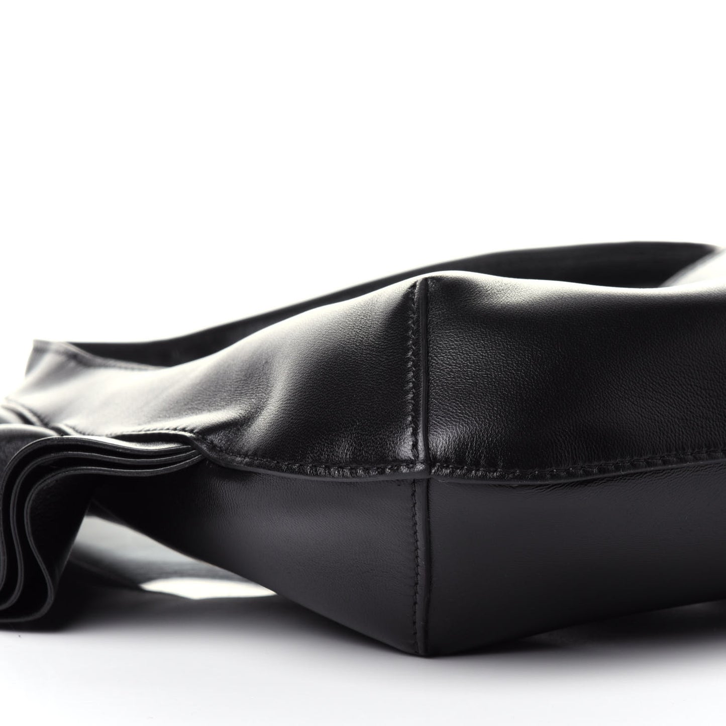 Nappa Atelier 04 Rouches Edition Small Ruffle Hobo Black