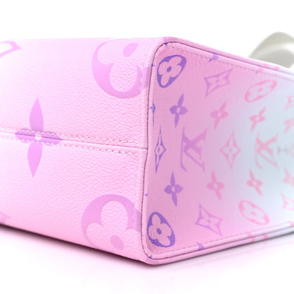 Louis Vuitton Monogram Giant Spring In The City Onthego PM Sunrise Pastel 8 of 9
