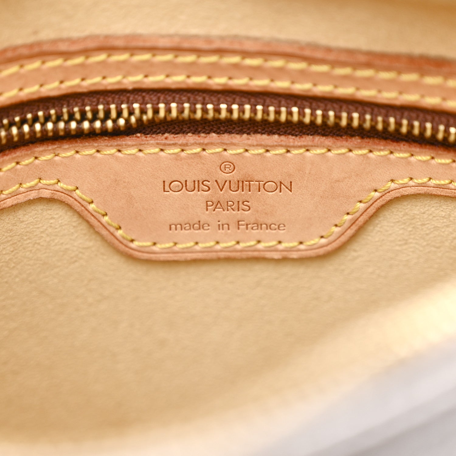 Louis Vuitton Monogram Looping MM 6 of 18