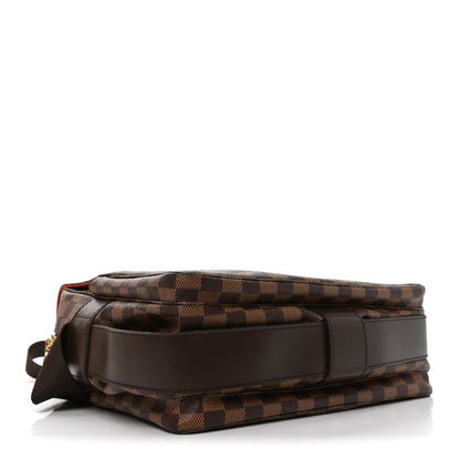 Louis Vuitton Damier Ebene Naviglio 4 of 9