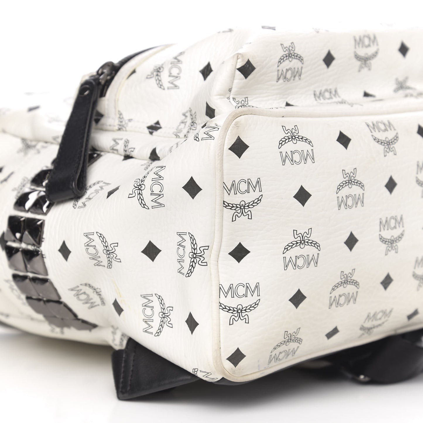 Visetos Medium Side Studs Stark Backpack White