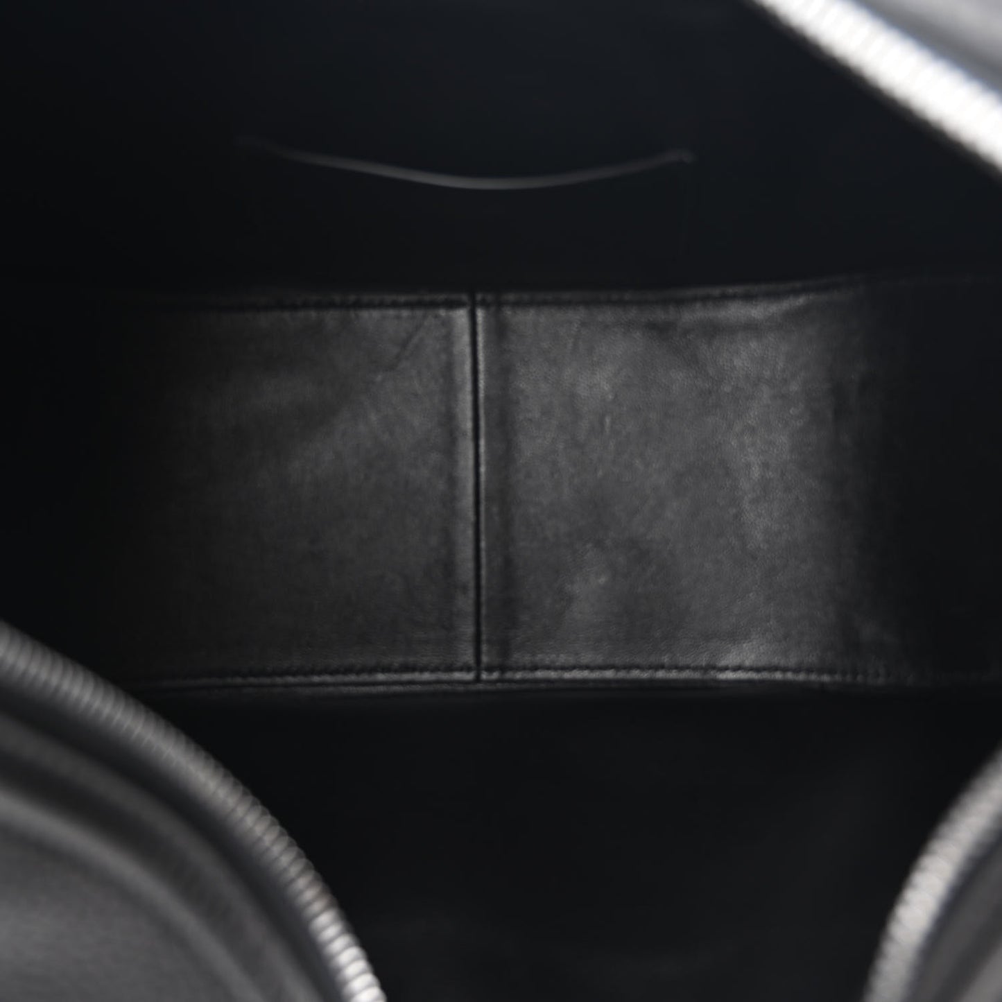 Grainy Calfskin Medium Vlogo Moon Hobo Bag Black