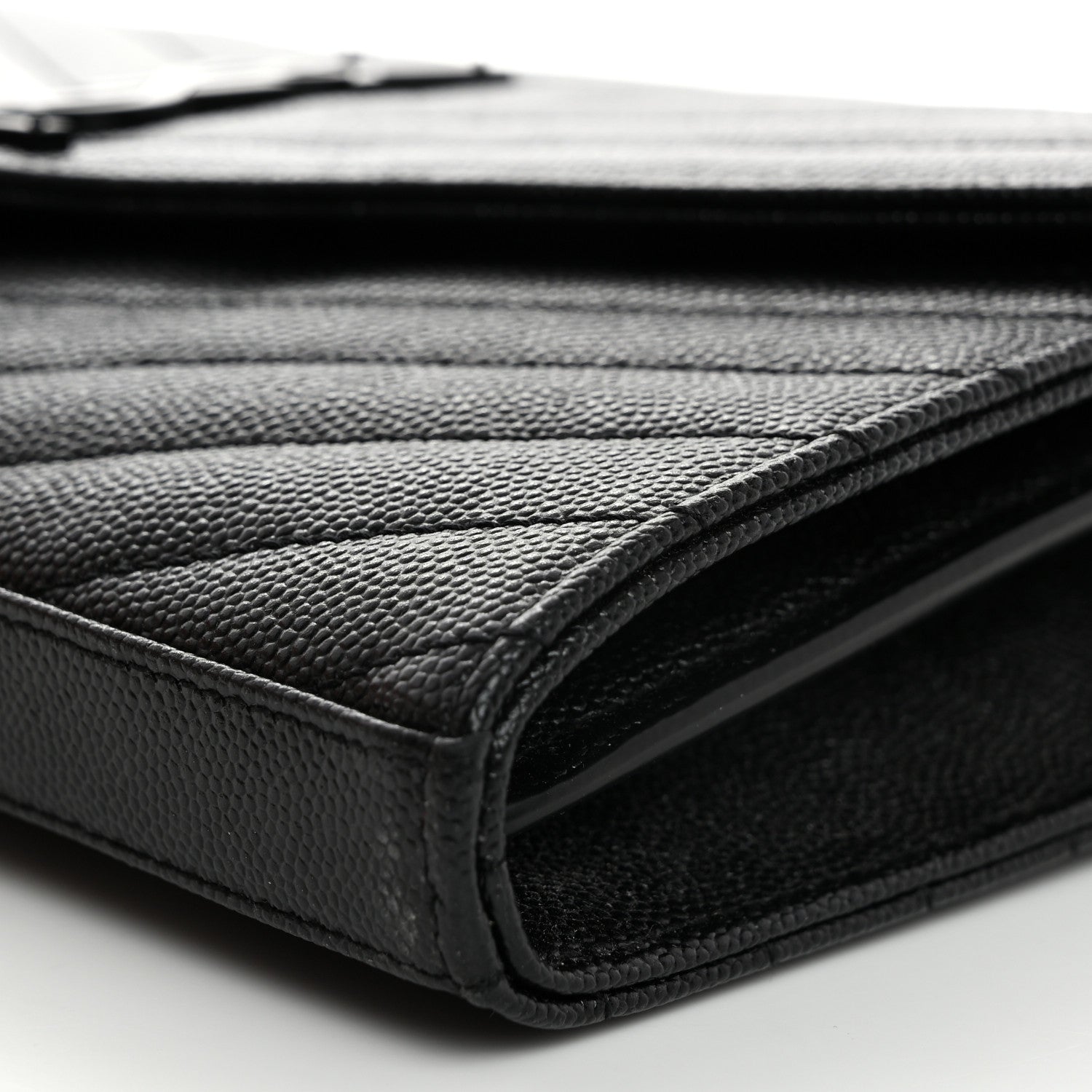 Saint Laurent Grain De Poudre Matelasse Chevron Monogram Monochrome Chain Wallet Black 9 of 10