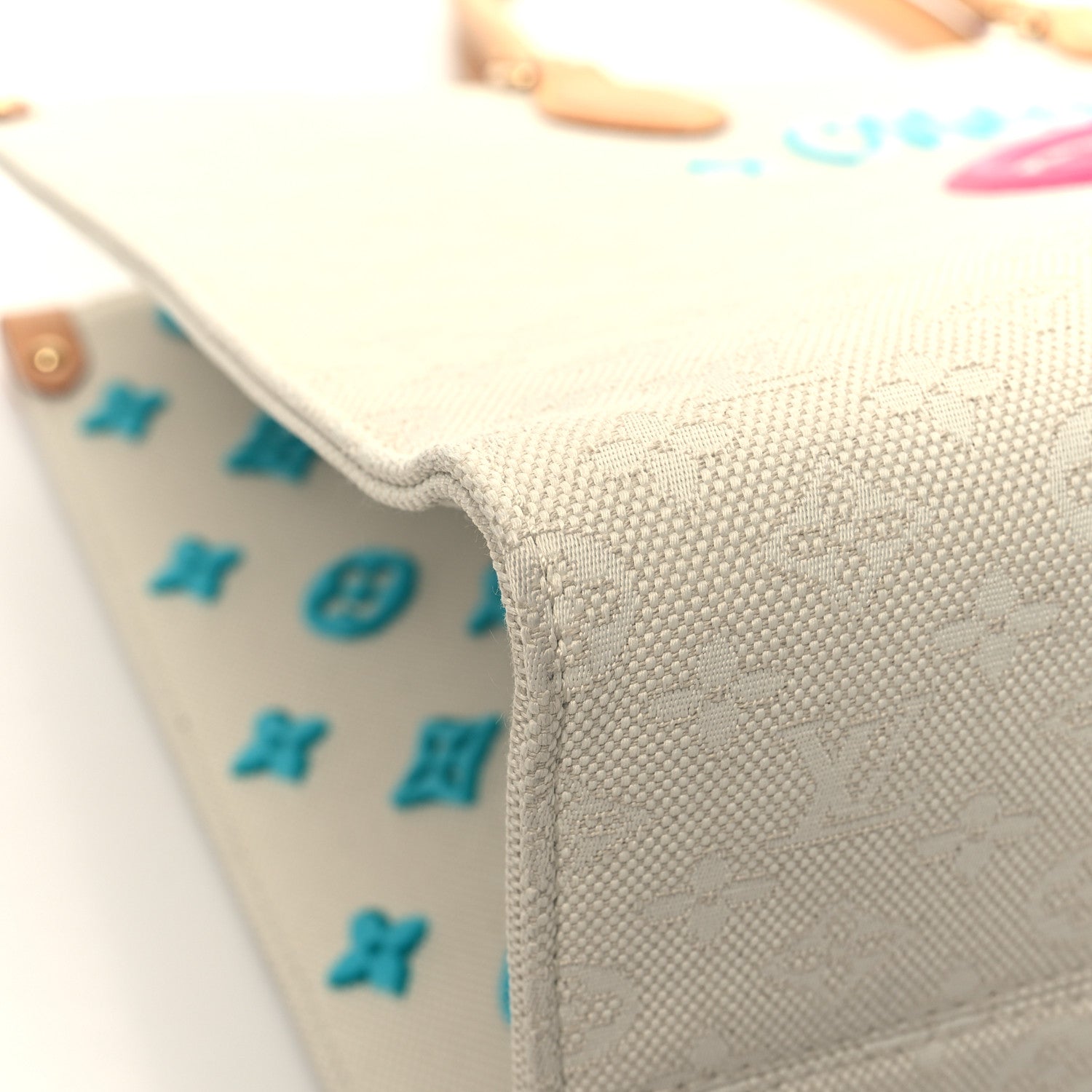 Louis Vuitton Jacquard Monogram Miami Onthego GM 8 of 11