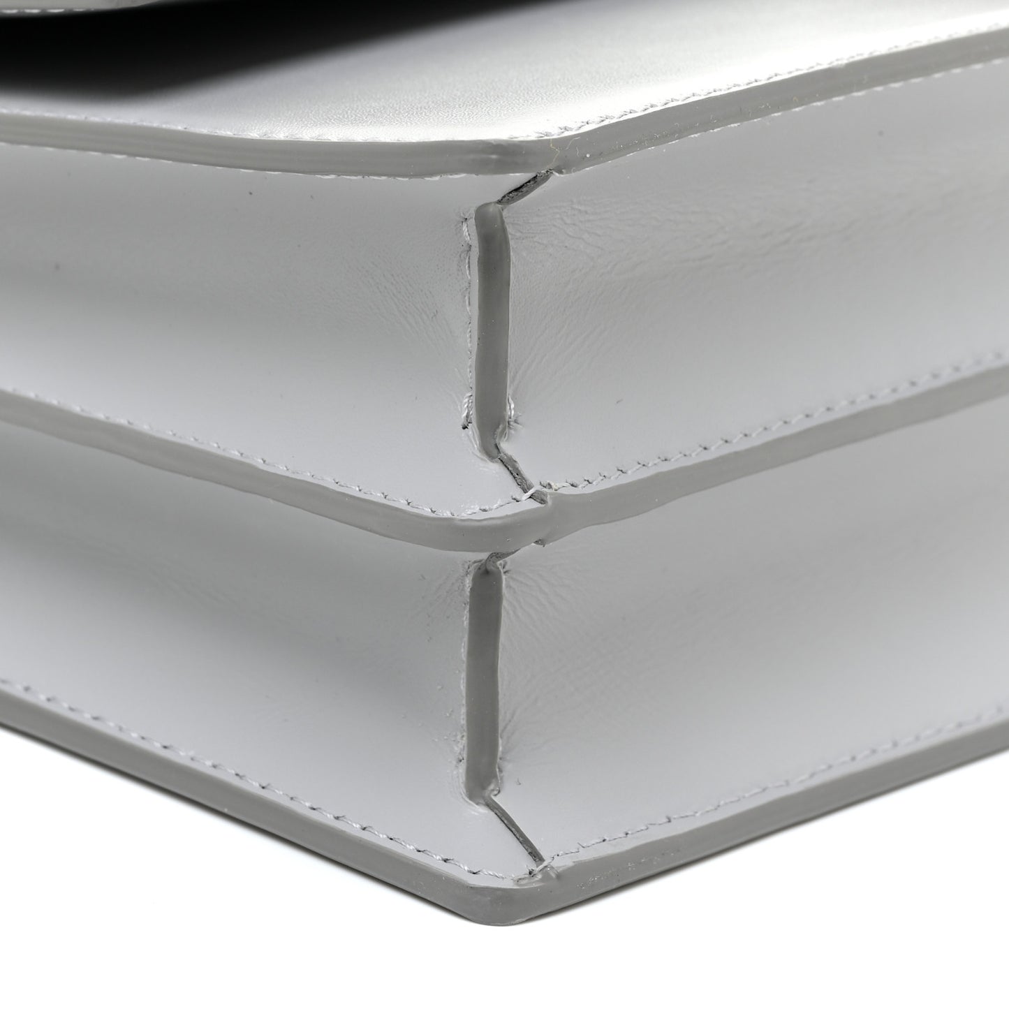 Calfskin Medium 4G Chain Shoulder Bag Cloud Grey