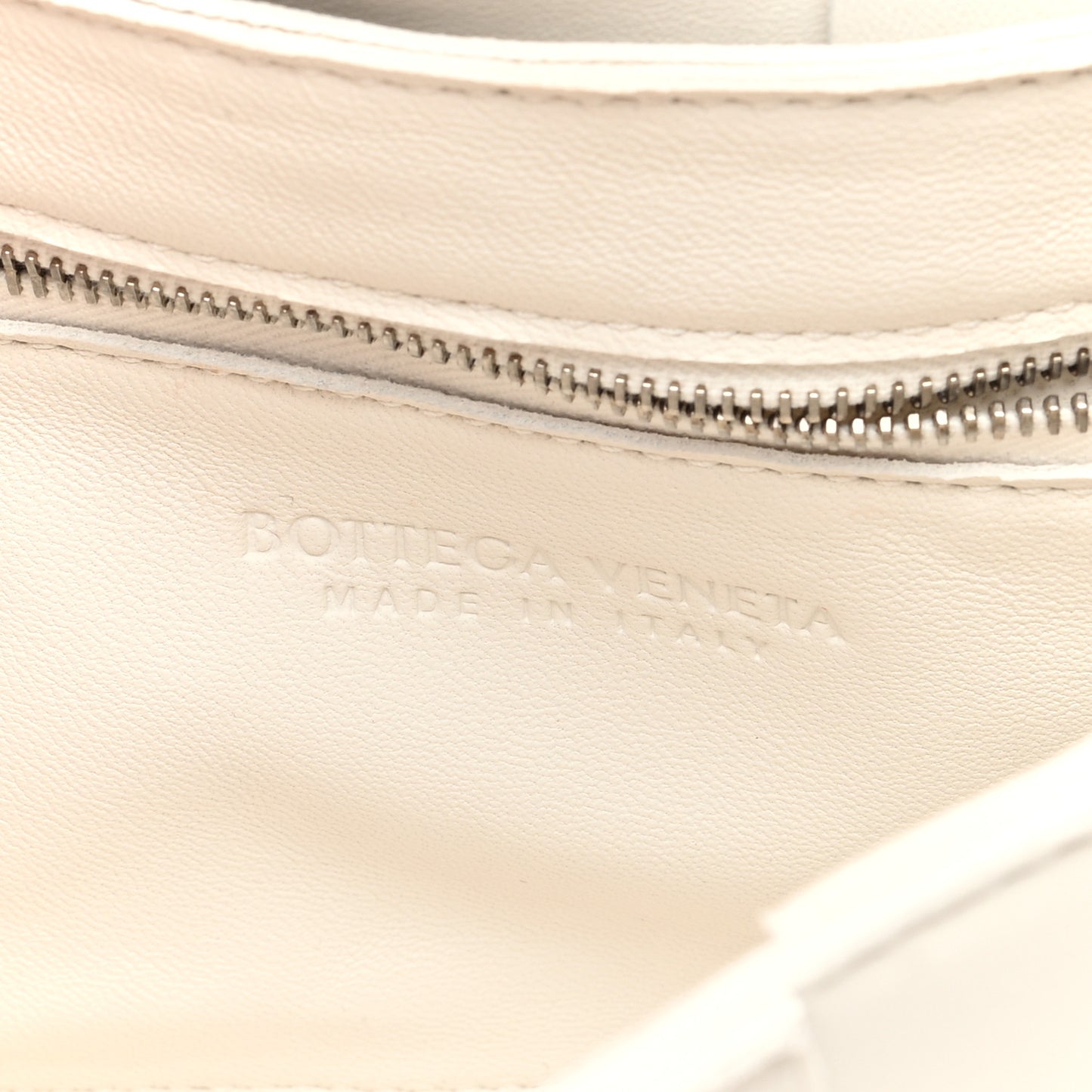 Lambskin Maxi Intrecciato Cassette Crossbody Bag White