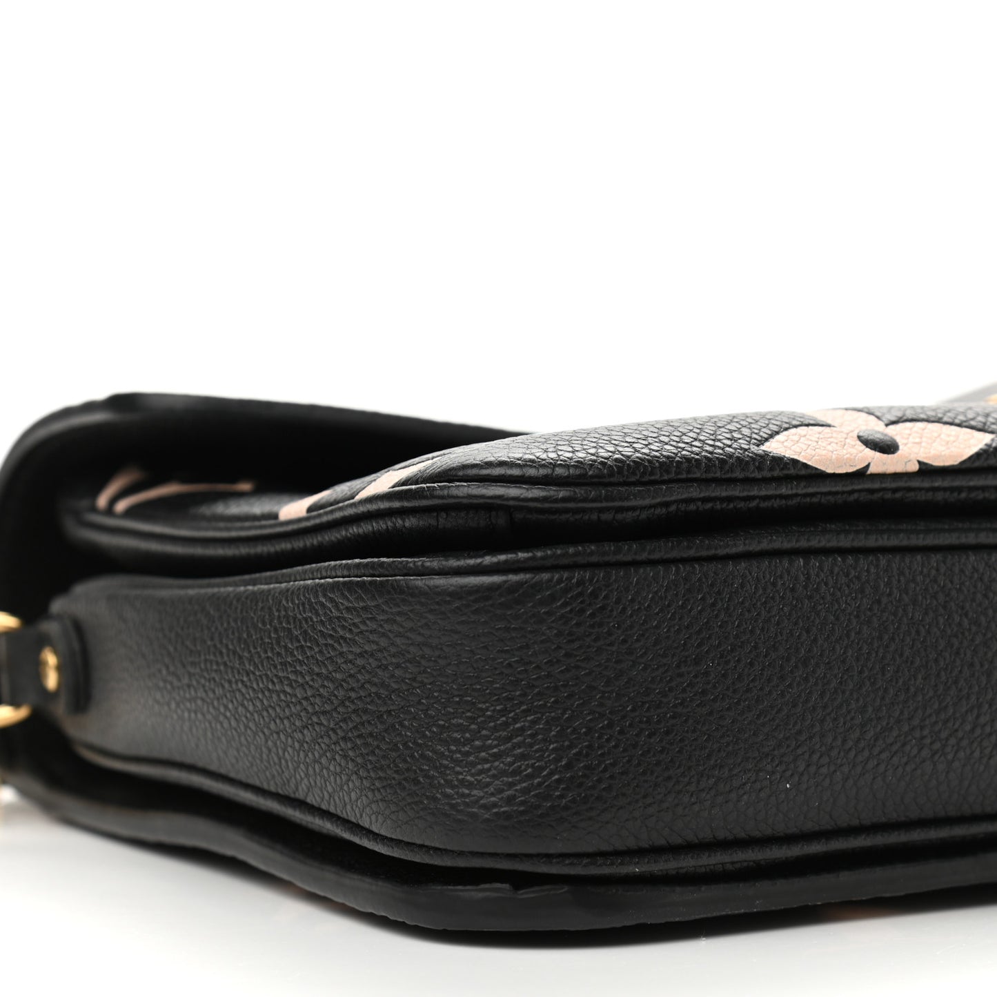 Empreinte Monogram Giant Pochette Metis Black Beige