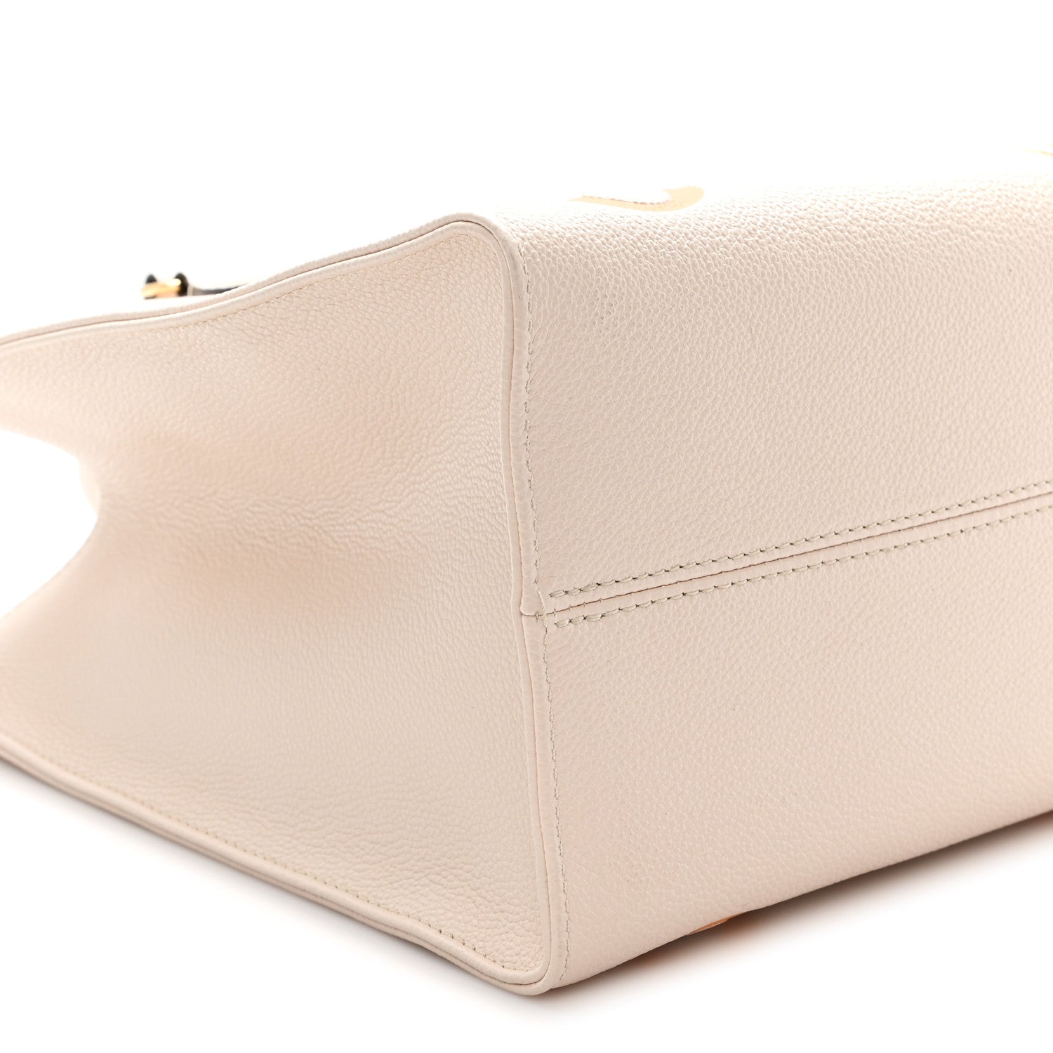 Louis Vuitton Empreinte Monogram Giant By The Pool Onthego MM Cream Saffron 8 of 9