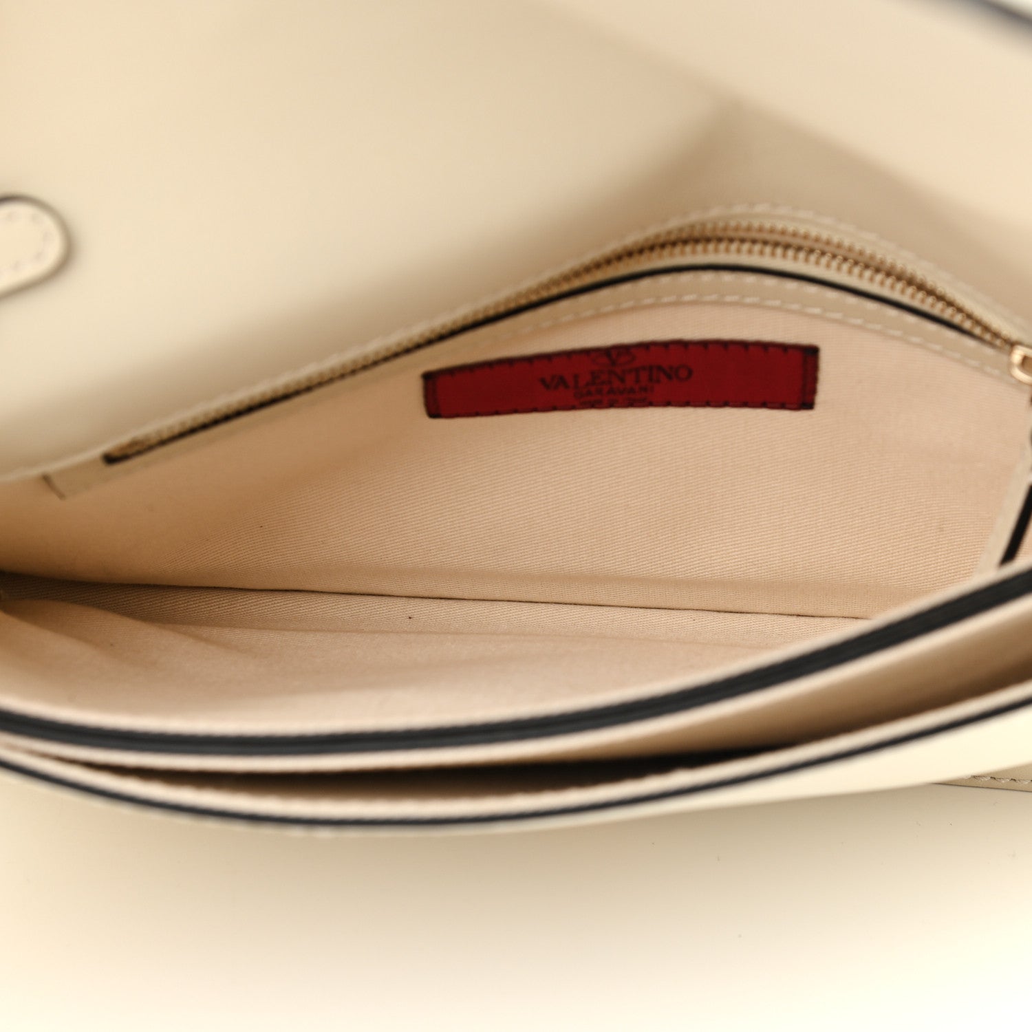 Valentino Garavani Nappa Rockstud Wristlet Clutch White 5 of 8