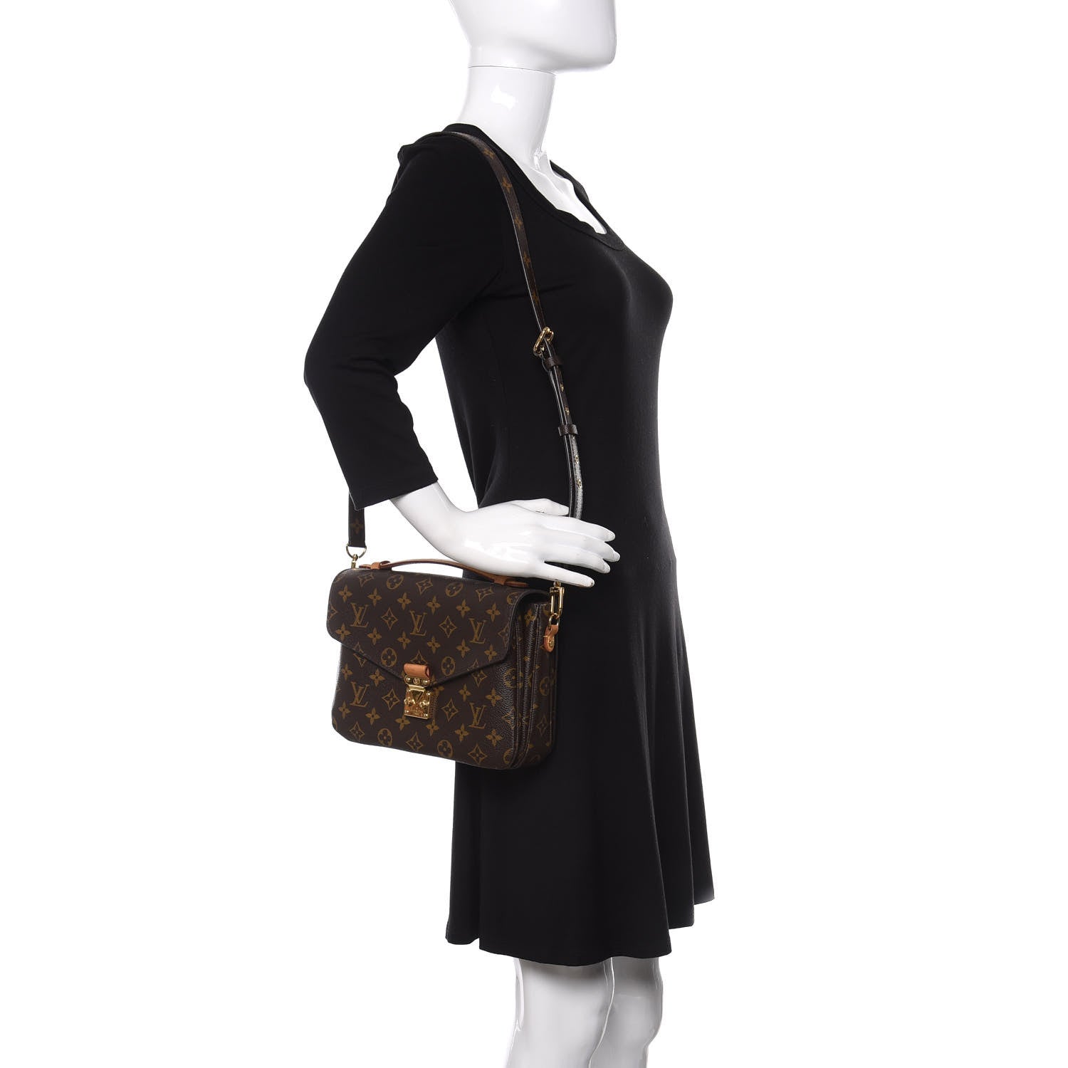Louis Vuitton Monogram Pochette Metis 2 of 11