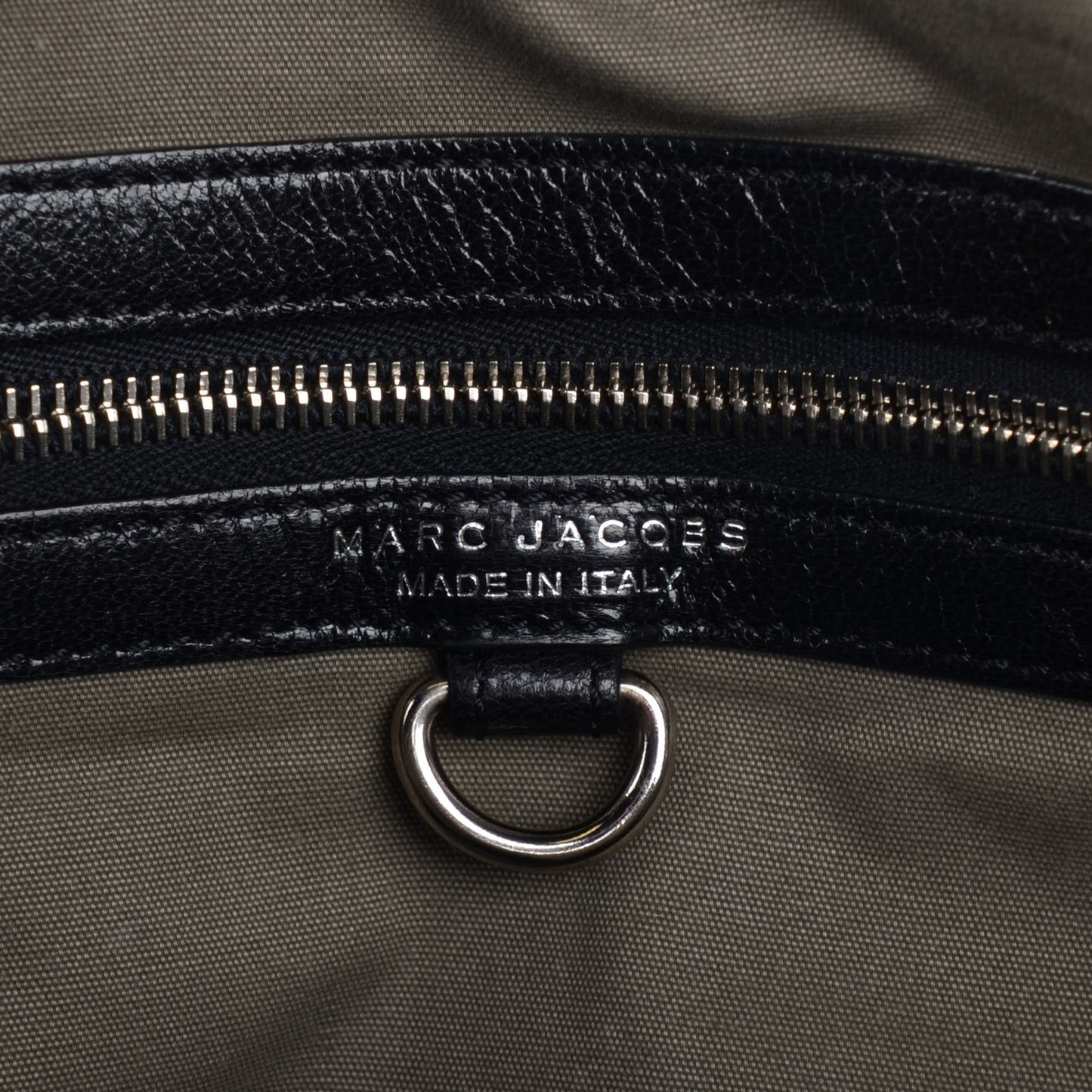 Lacquered Lambskin Quilted Karly Black