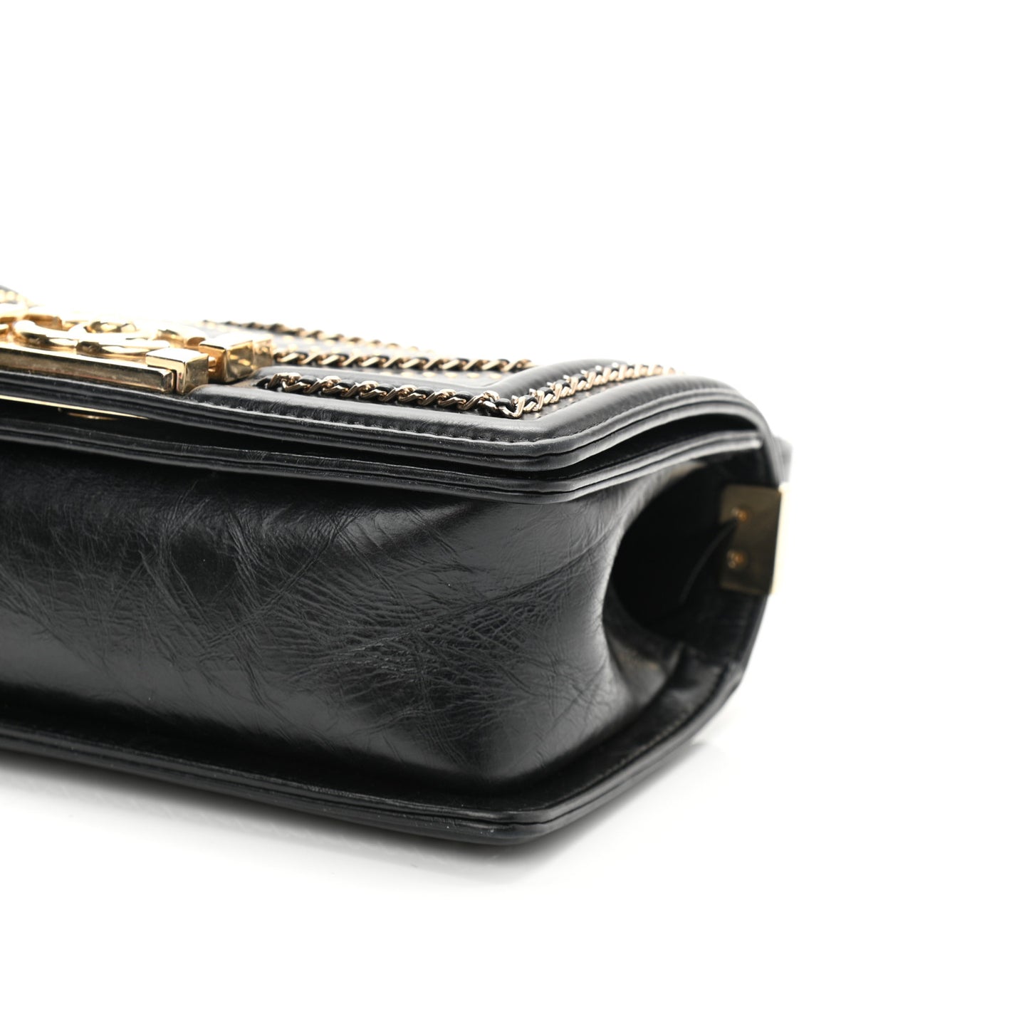 Crumpled Calfskin Chevron Small Chain Boy Flap Black