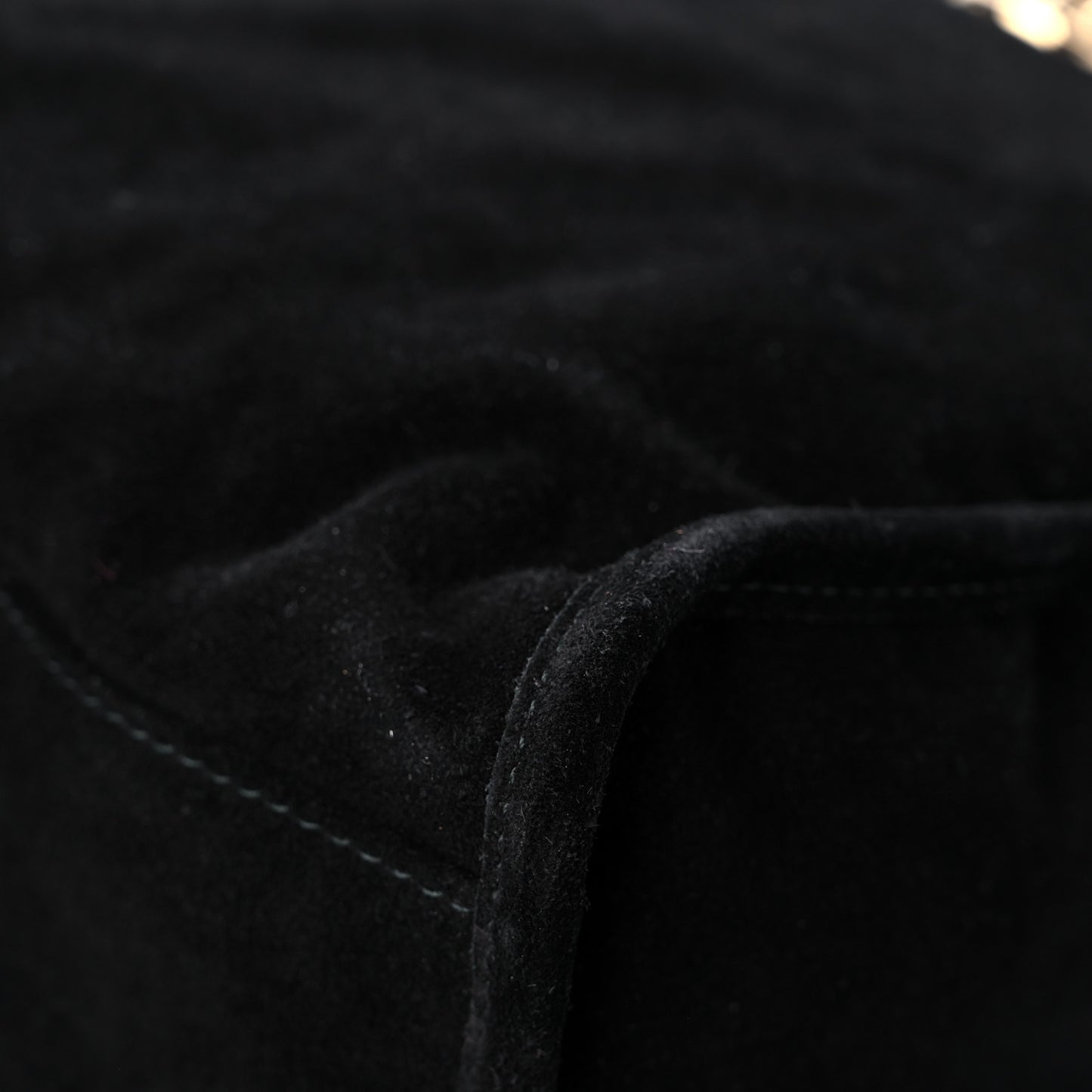 Baby Daim Suede Gold Metallic Edge Hardware City Black