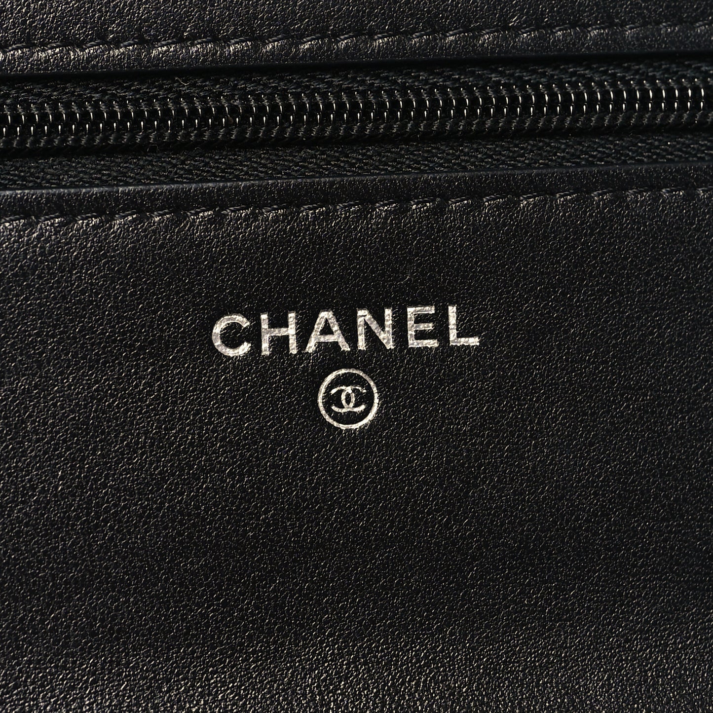 Lambskin Quilted Wallet On Chain WOC Black