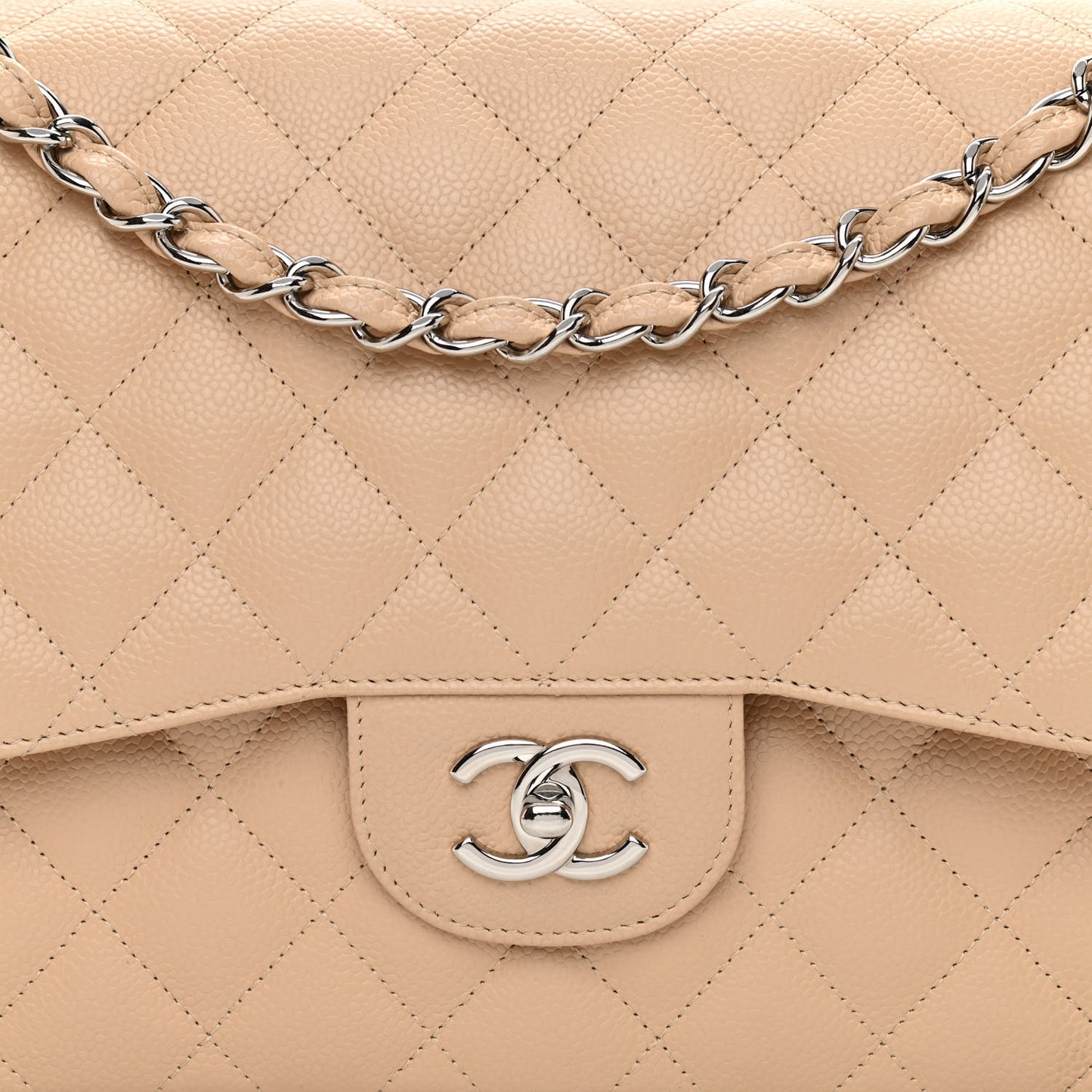 Caviar Quilted Jumbo Double Flap Beige Clair