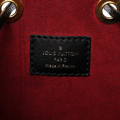 Louis Vuitton Empreinte Monogram Giant Neonoe MM Black Beige 7 of 10