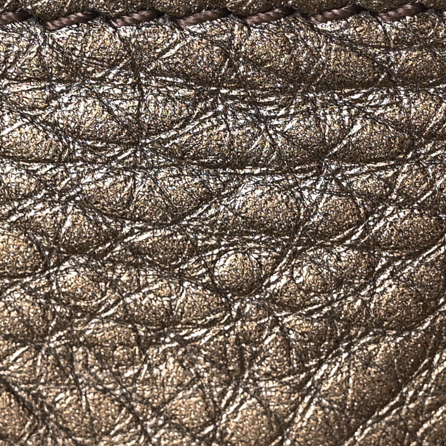 Metallic Pebbled Calfskin Medium Soho Chain Hobo Sasso