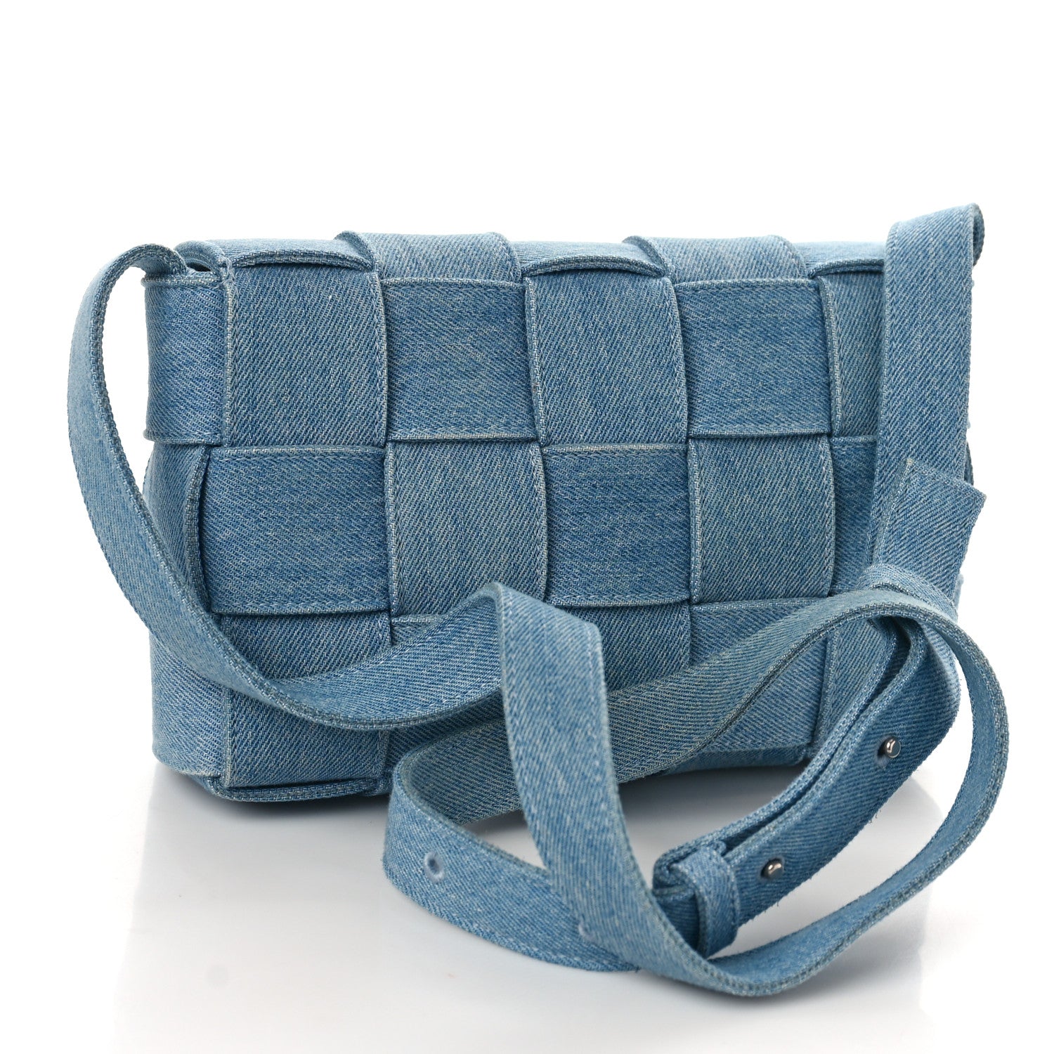 Bottega Veneta Denim Maxi Intrecciato Cassette Crossbody Bag Washed Indigo 3 of 8