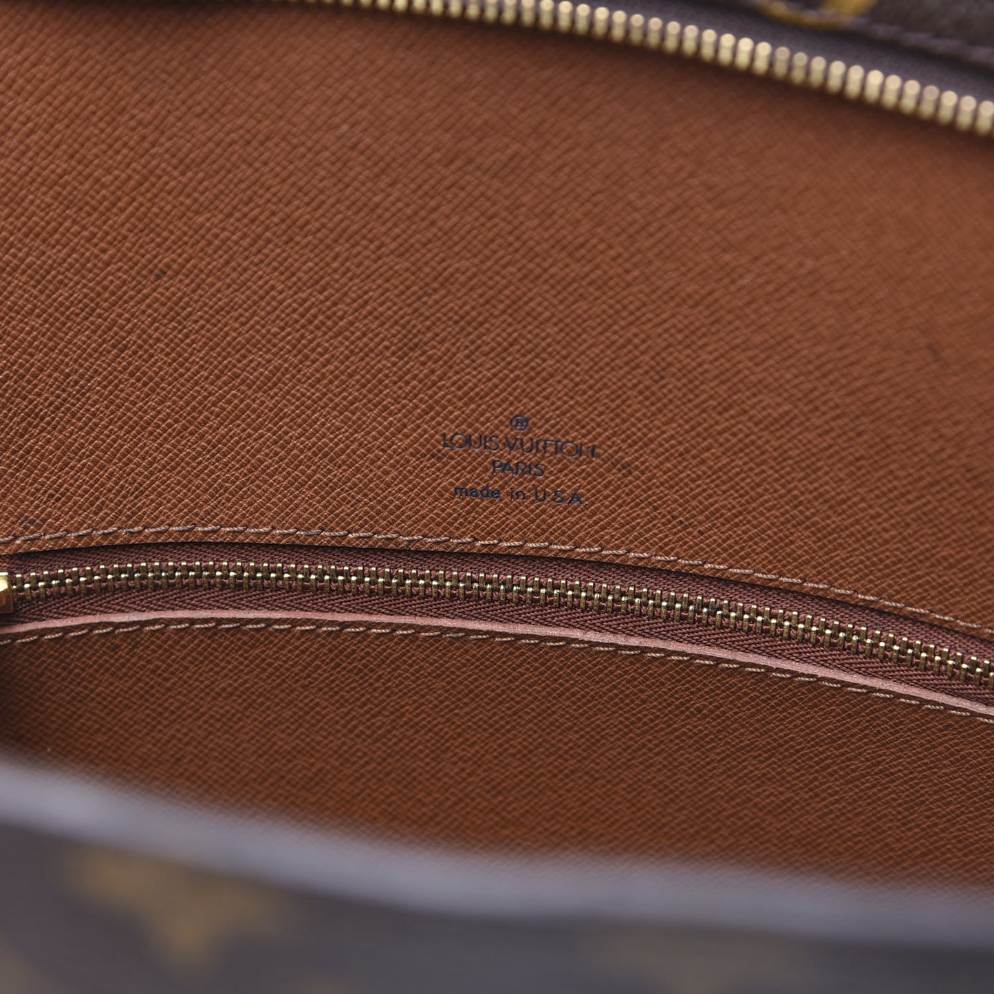 Monogram Babylone