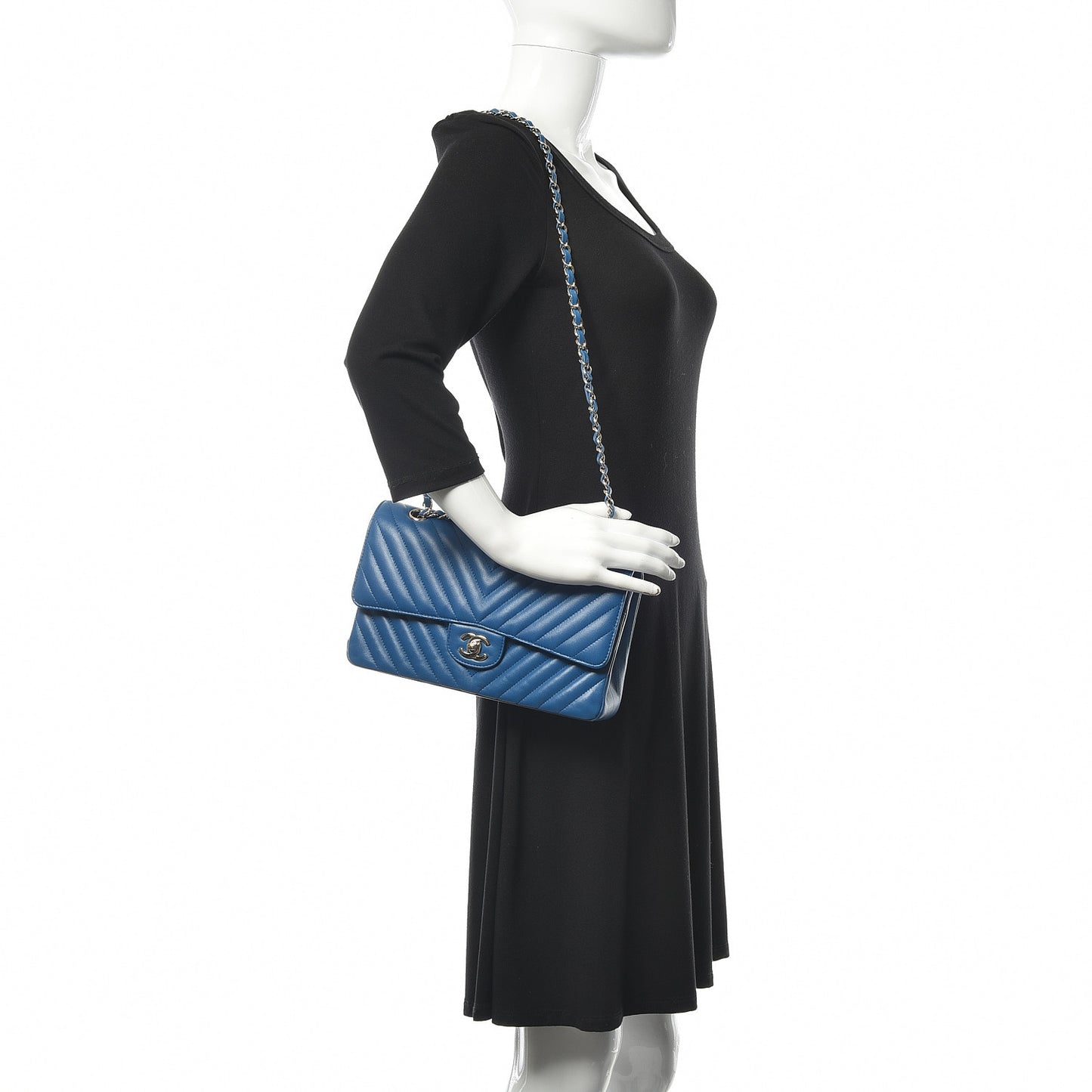 Lambskin Chevron Quilted Medium Double Flap Blue