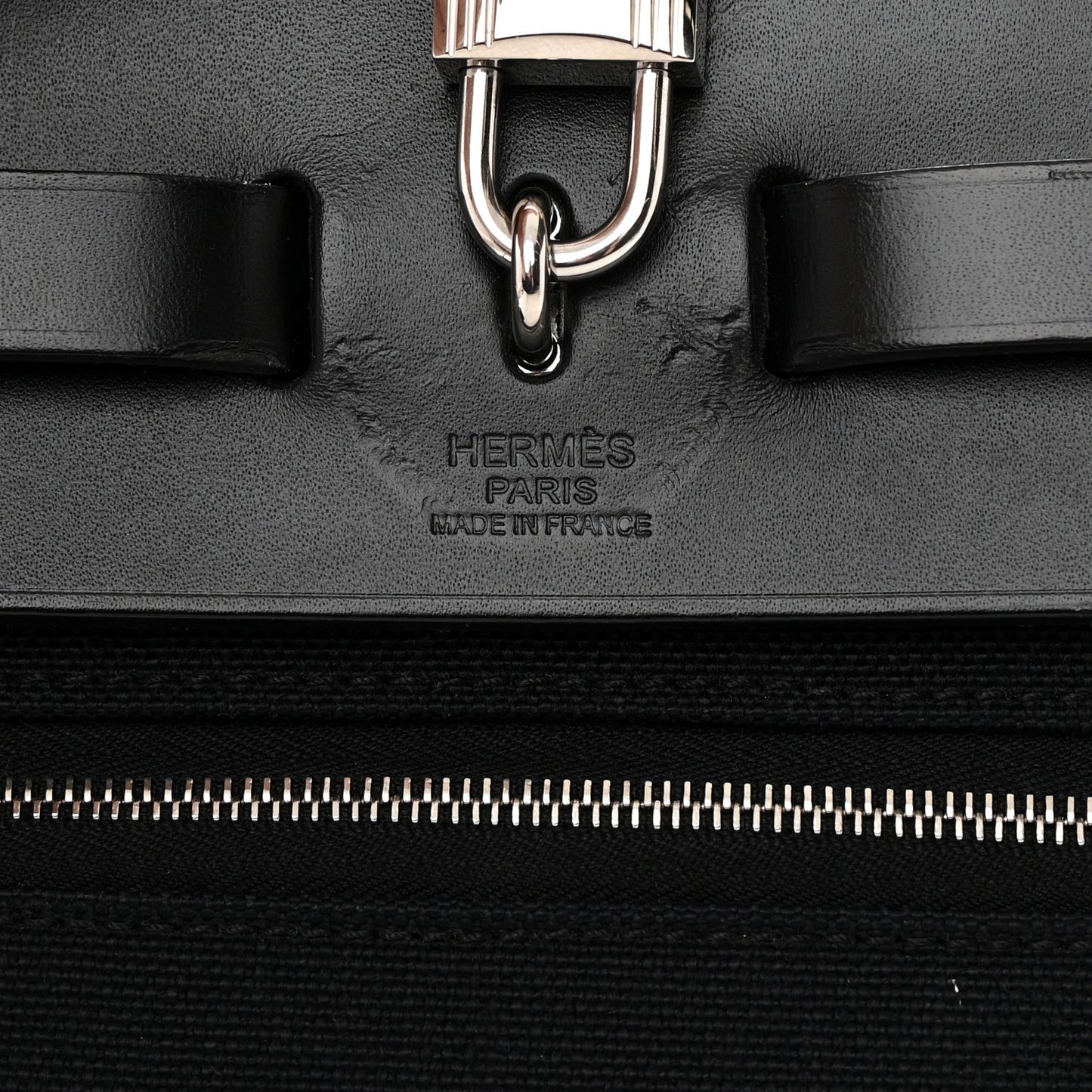 Military Toile Vache Hunter Herbag Zip PM 31 Black