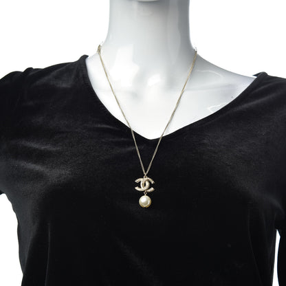 Chanel Pearl CC Drop Necklace Gold 2 of 6