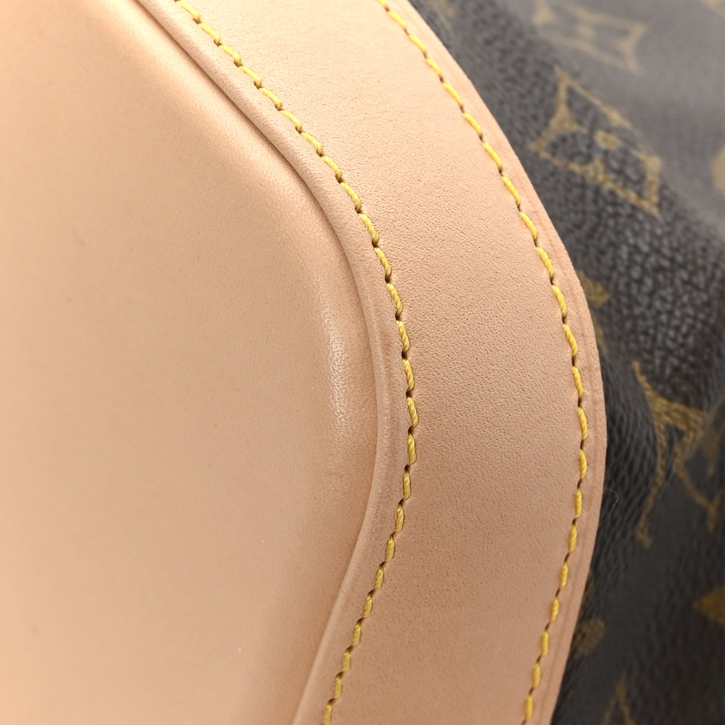 Monogram Alma MM