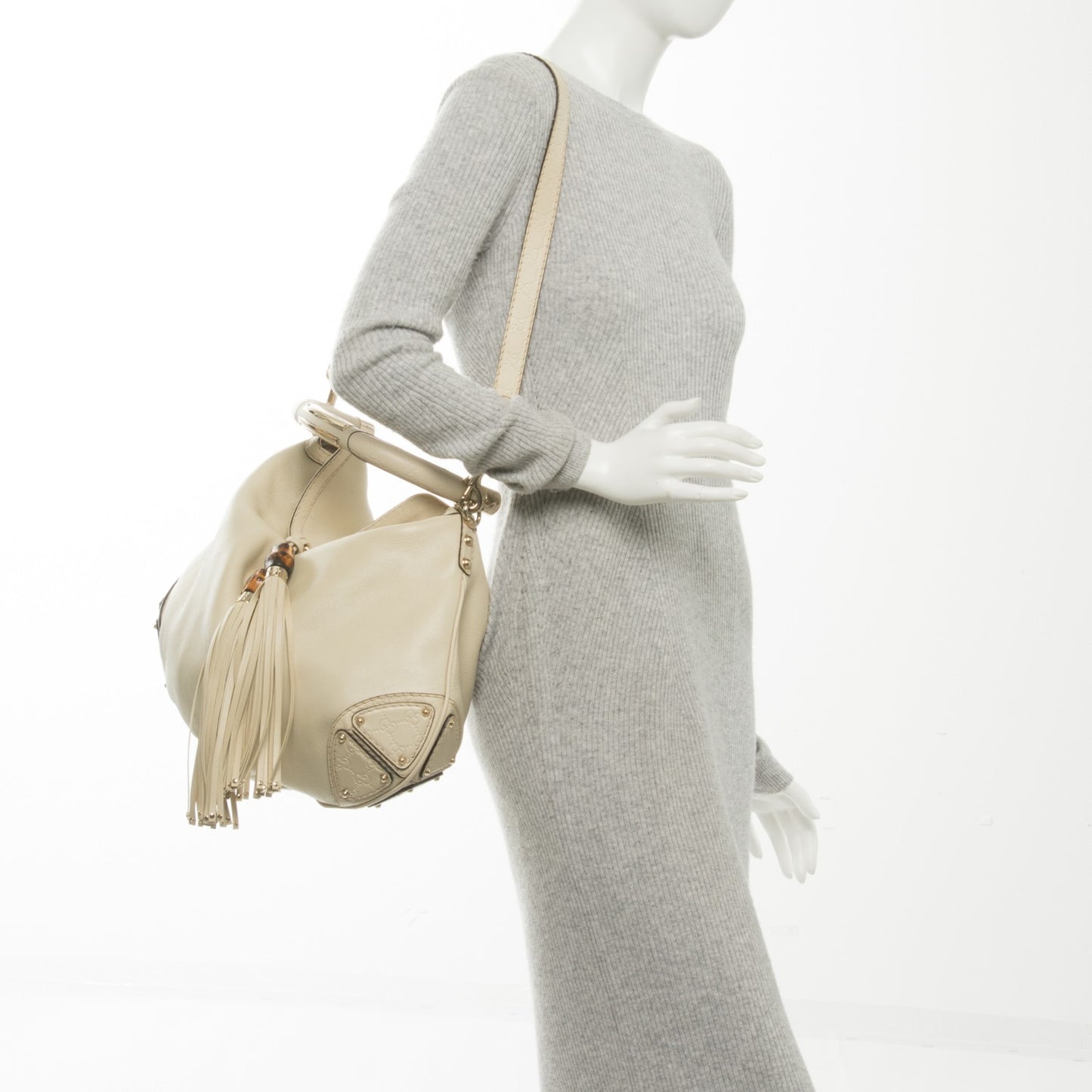 Calfskin Large Indy Top Handle Hobo Off White
