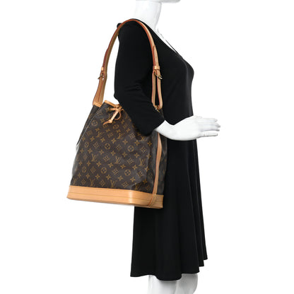 Louis Vuitton Monogram Noe 2 of 11