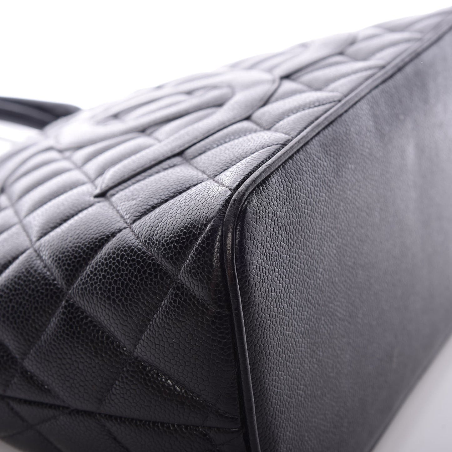 Caviar Quilted Medallion Tote Black