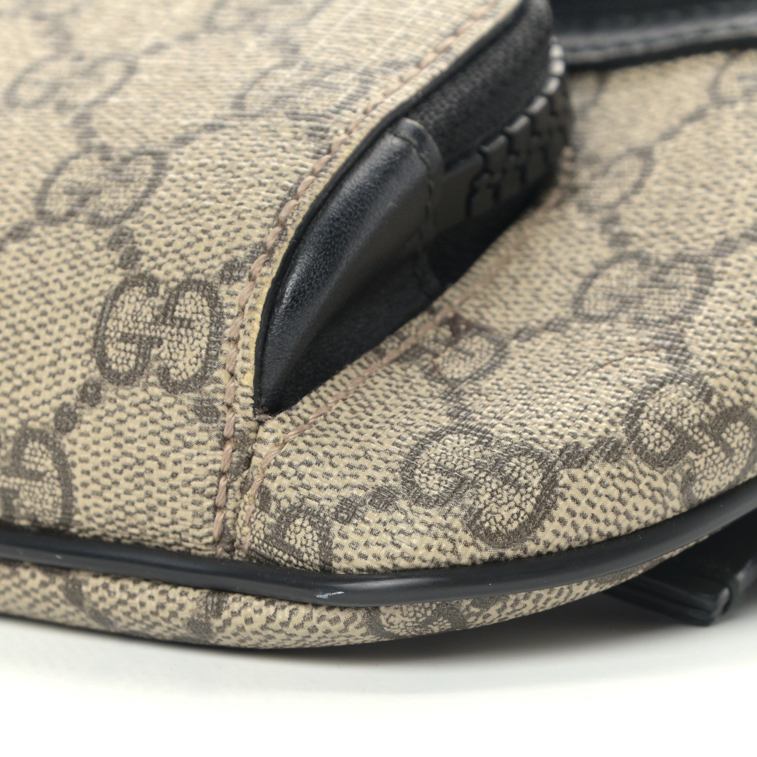 Gucci GG Supreme Monogram Belt Bag Black 17 of 22