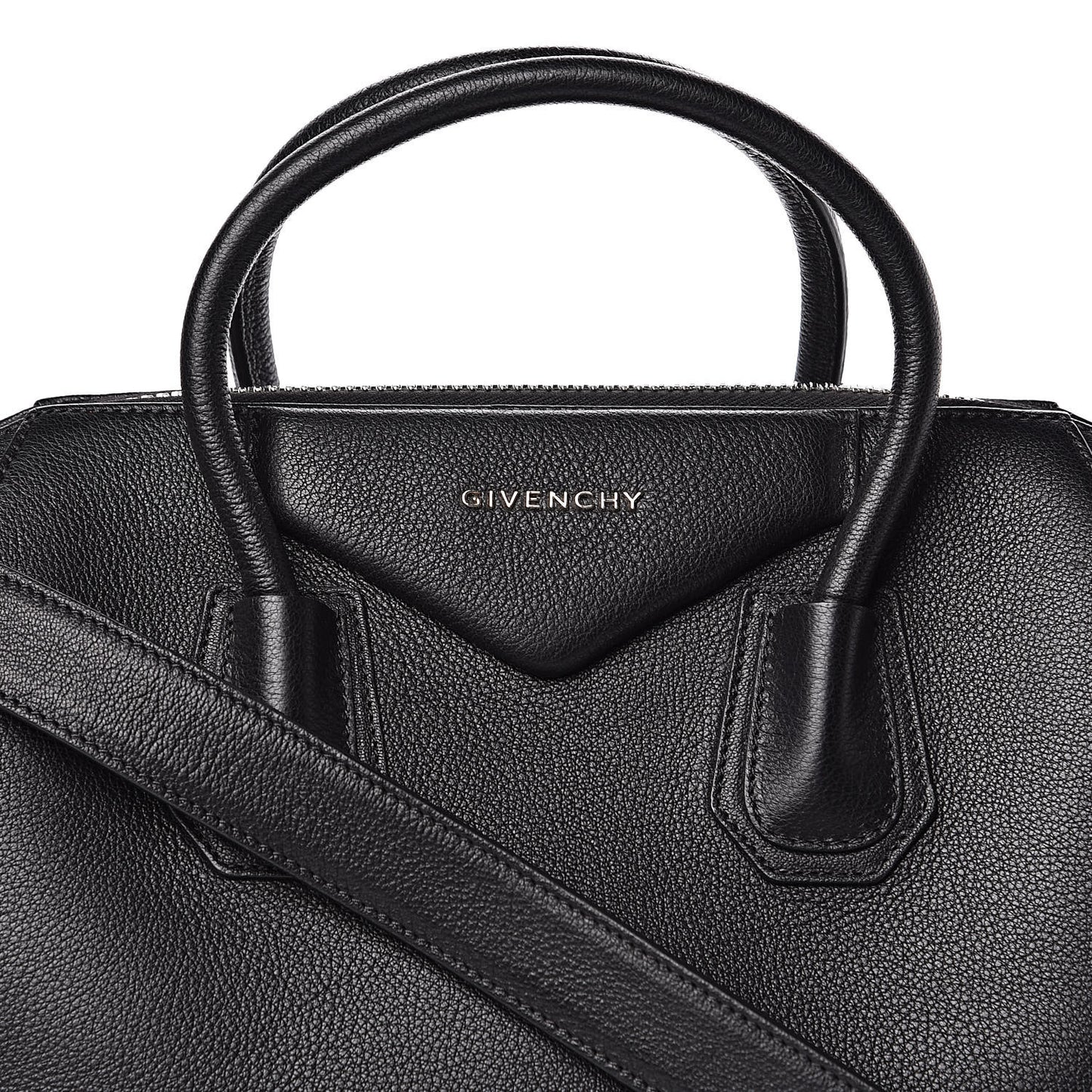 Sugar Goatskin Medium Antigona Black