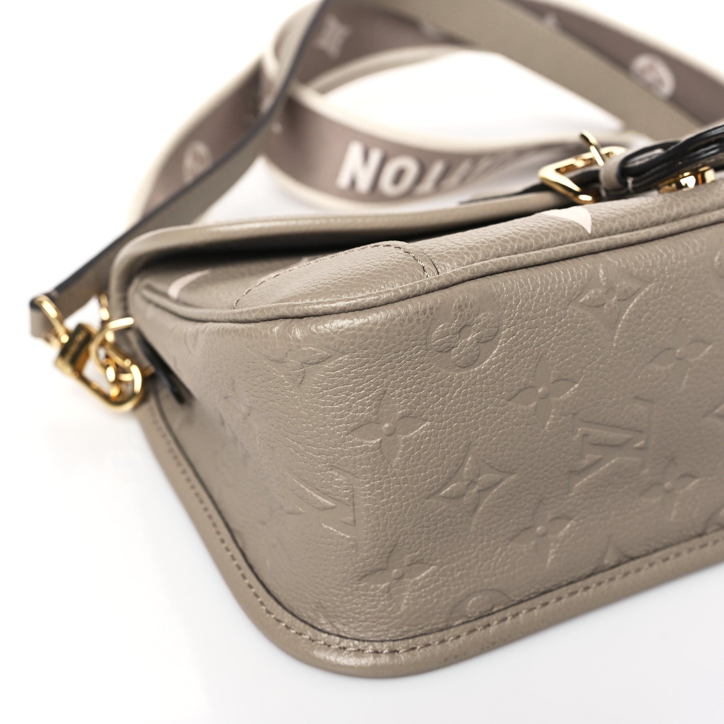Empreinte Monogram Giant Diane Tourterelle Creme