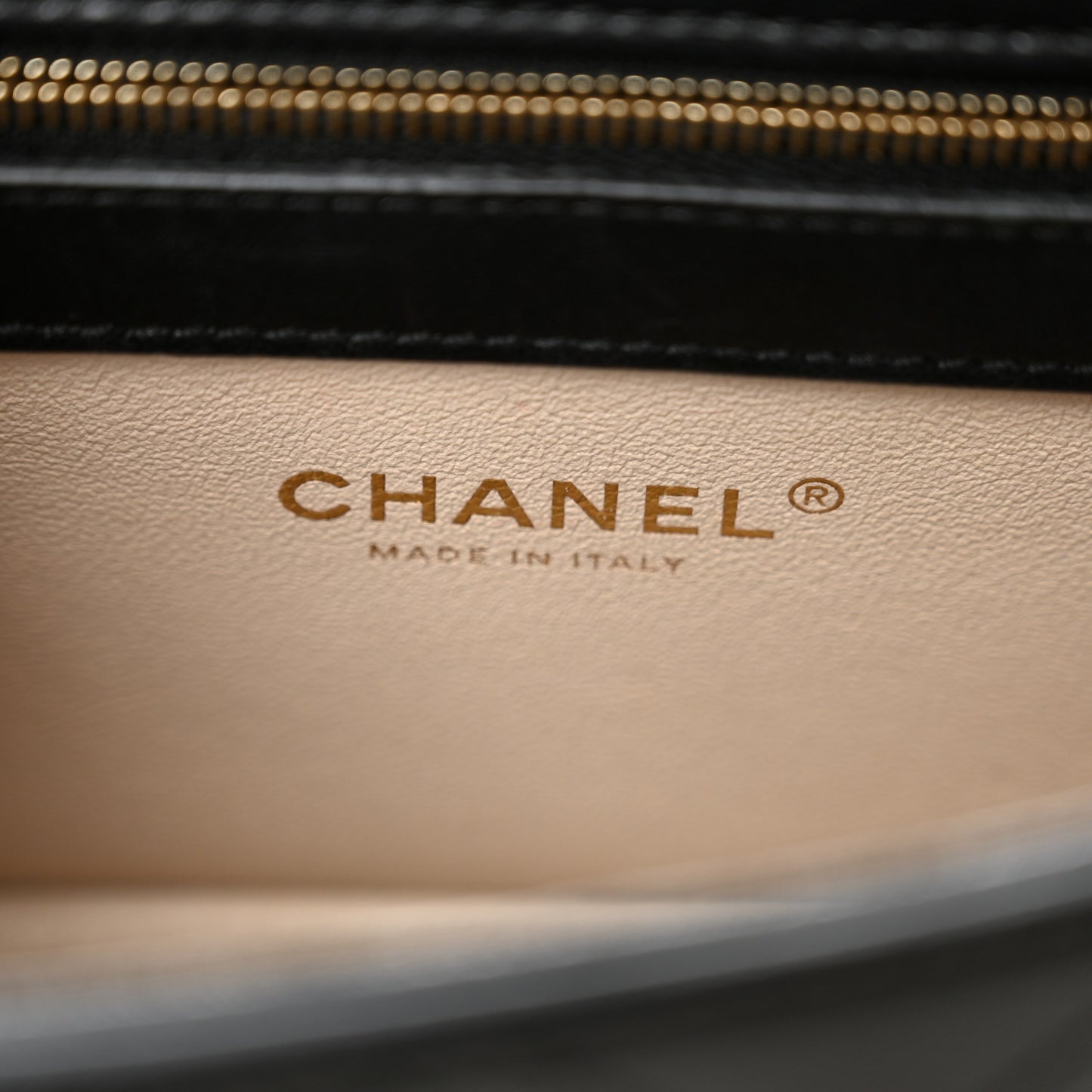 Lambskin Stitched Coco Luxe Small Flap Black