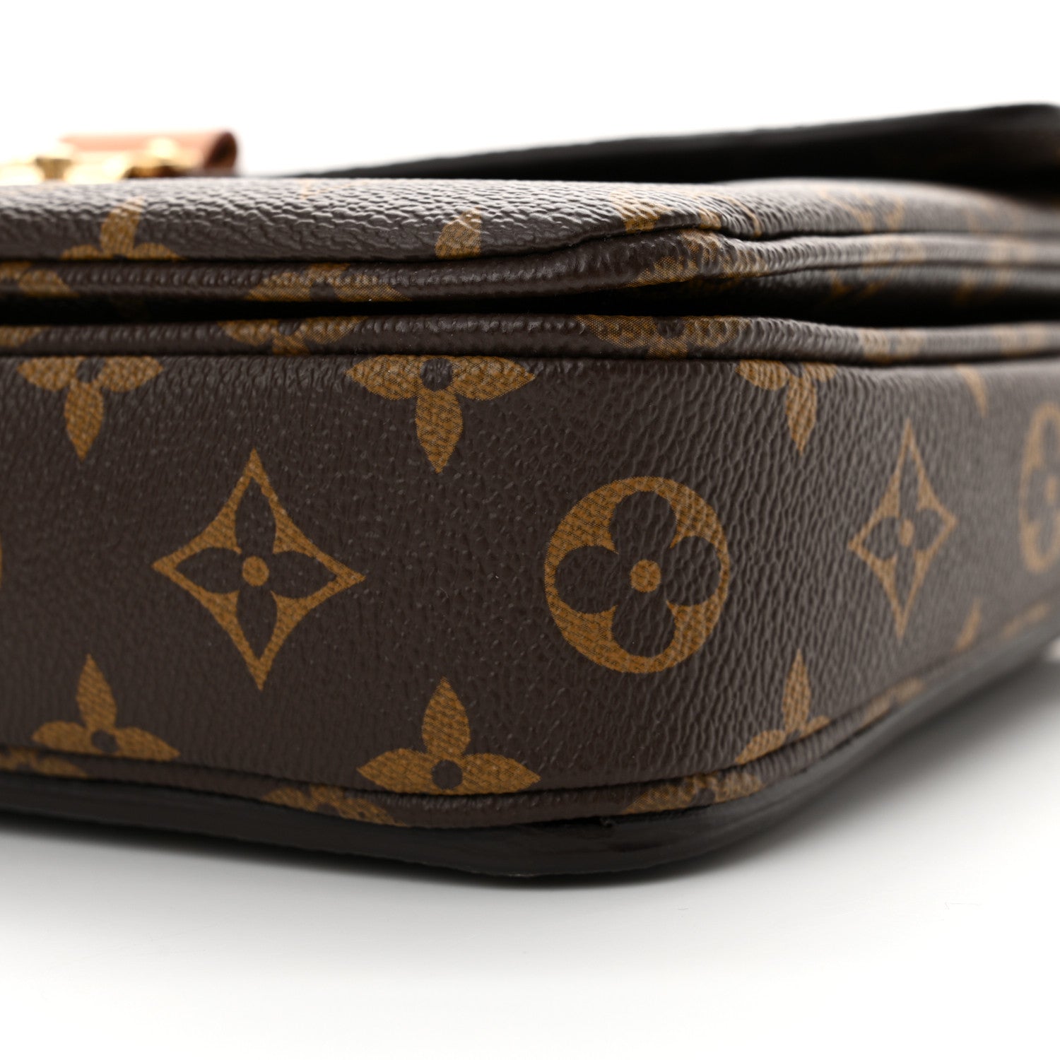 Louis Vuitton Monogram Pochette Metis 9 of 10
