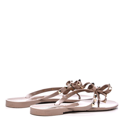 Valentino Garavani PVC Jelly Rockstud Bow Thong Sandals 40 Poudre 4 of 8