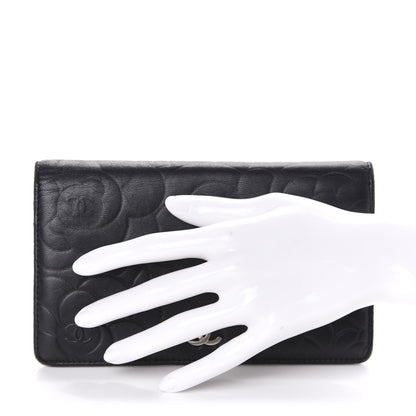 Chanel Lambskin Camellia Embossed Yen Wallet Black 2 of 11