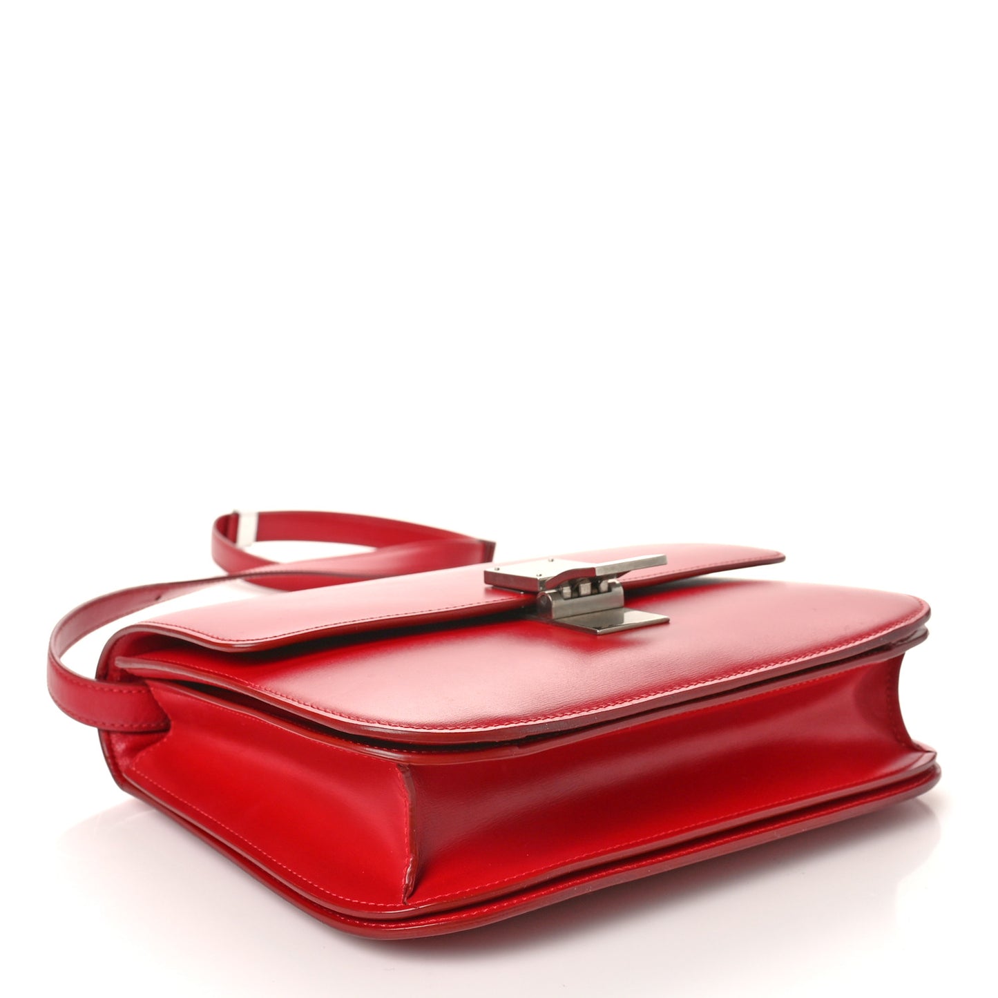 Box Calfskin Medium Classic Box Flap Bag Red